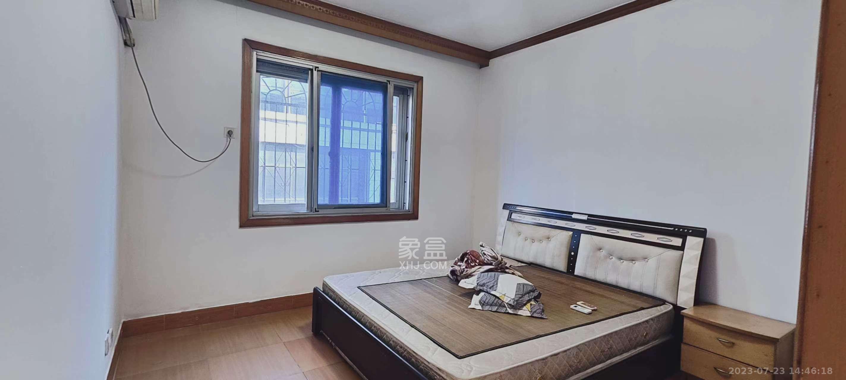 欣欣新村  3室2厅2卫   2400.00元/月室内图