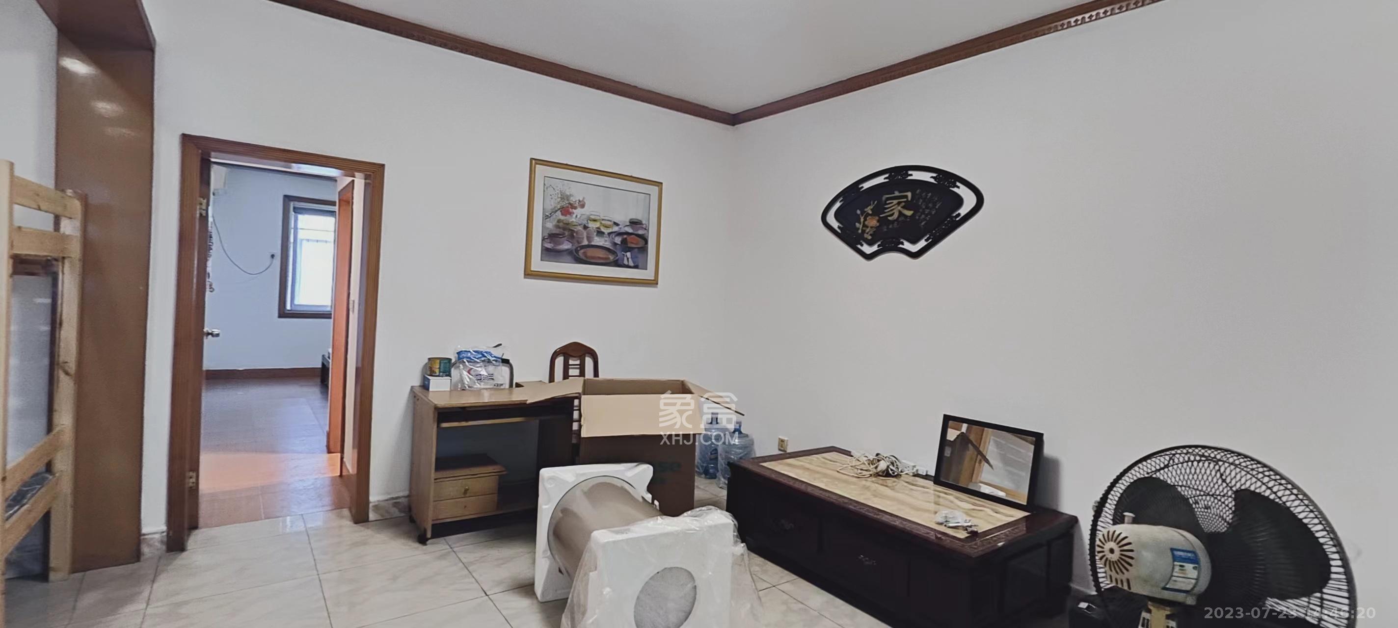 欣欣新村  3室2厅2卫   2400.00元/月室内图
