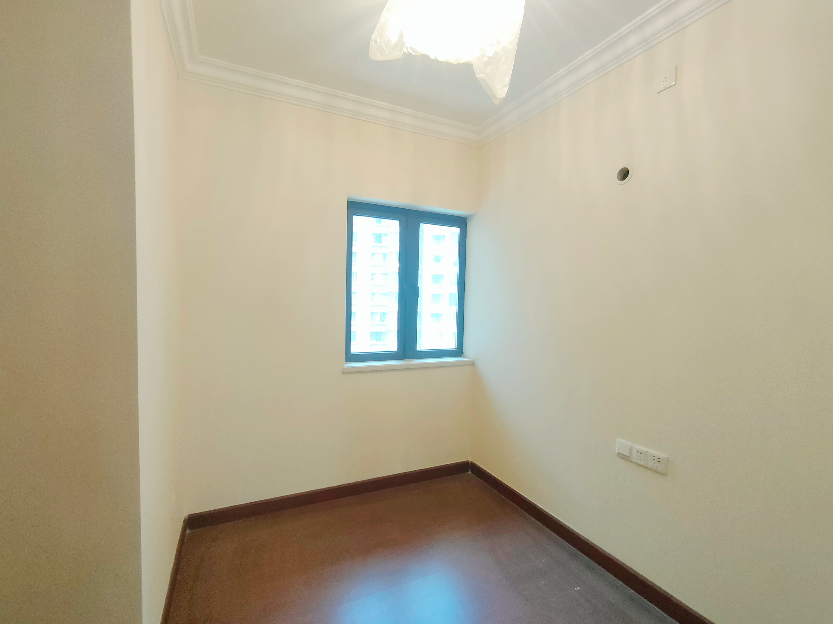 恒大华府 3室2厅1卫 73.5万 恒大华府 3室2厅1卫 73.5万室内图