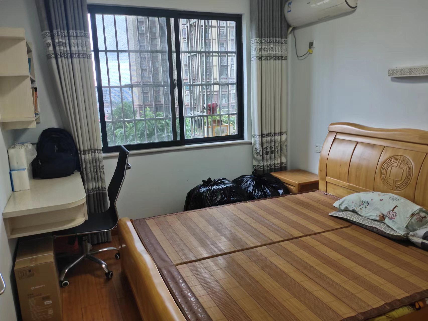 时代云龙城小区  4室2厅1卫    62.8万 时代云龙城小区  4室2厅1卫    62.8万室内图