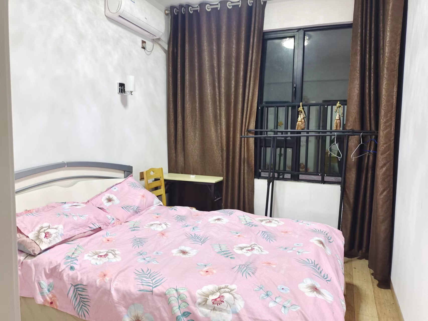 美的林城时代  3室2厅1卫   3200.00元/月室内图