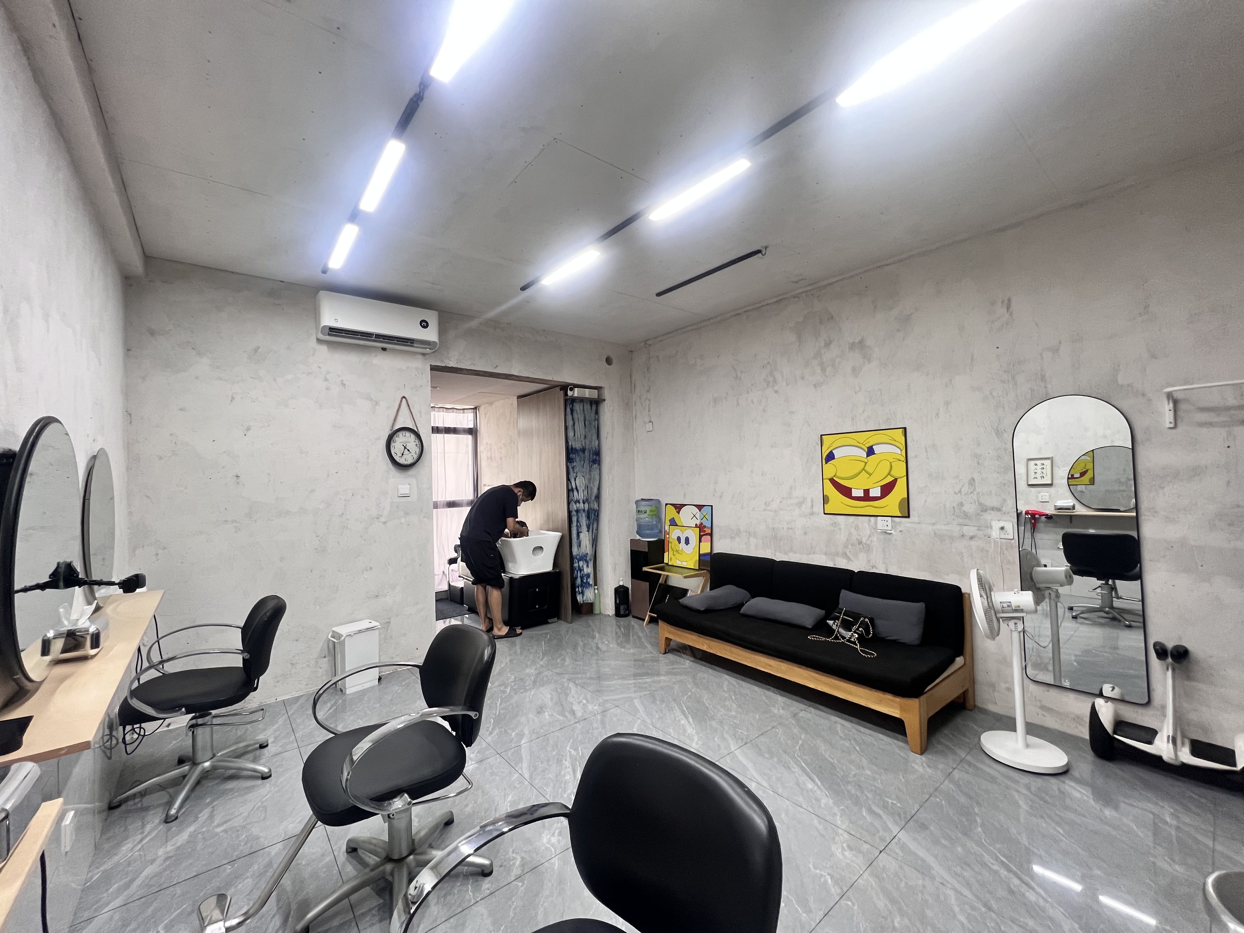 流金岁月-华晨国际 1室1厅1卫 31.0万 流金岁月-华晨国际 1室1厅1卫 31.0万室内图