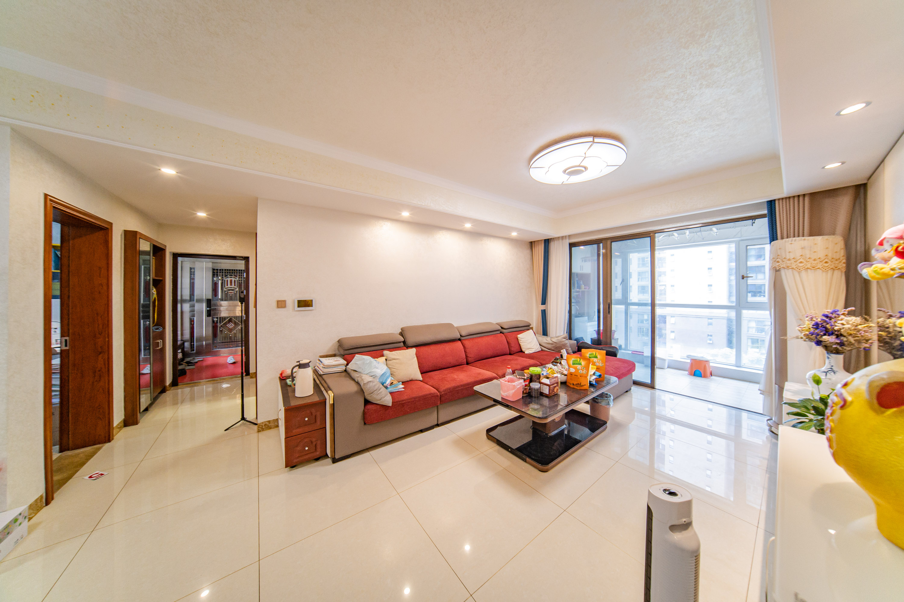 江山帝景哈佛  3室2厅2卫    123.0万客厅