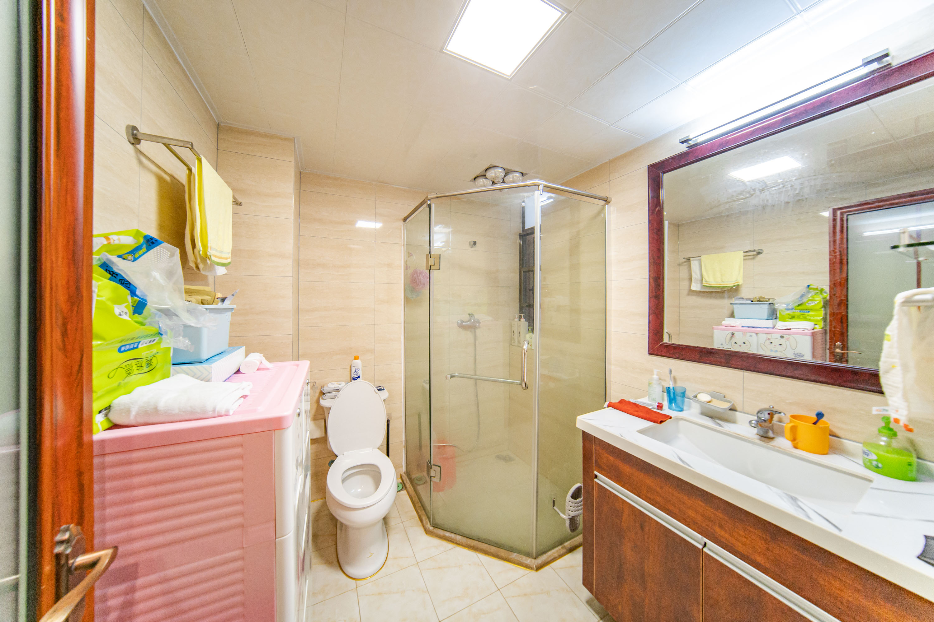 江山帝景哈佛  3室2厅2卫    123.0万卫生间