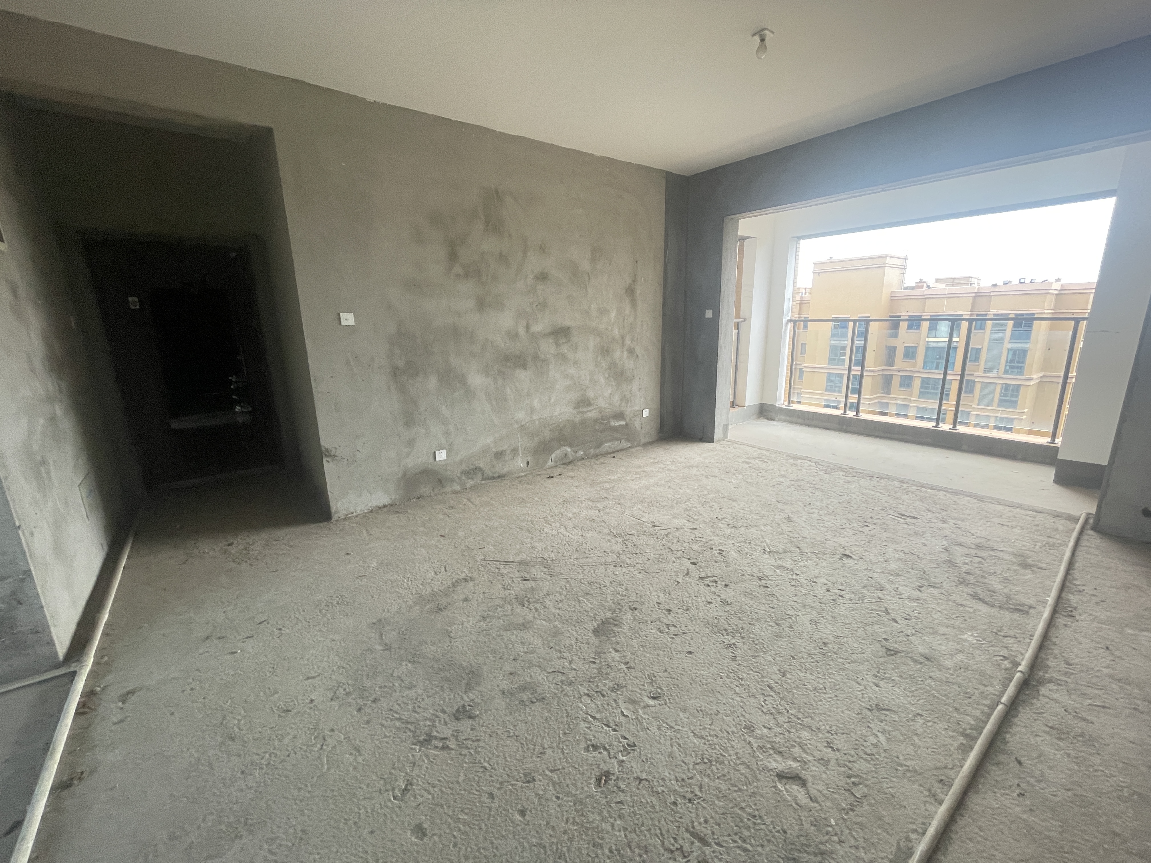 学府华庭 3室2厅2卫 46.8万 学府华庭 3室2厅2卫 46.8万室内图