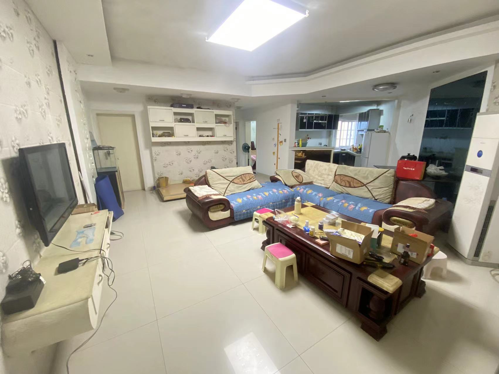 东湖大厦 3室2厅1卫 39.8万 东湖大厦 3室2厅1卫 39.8万室内图