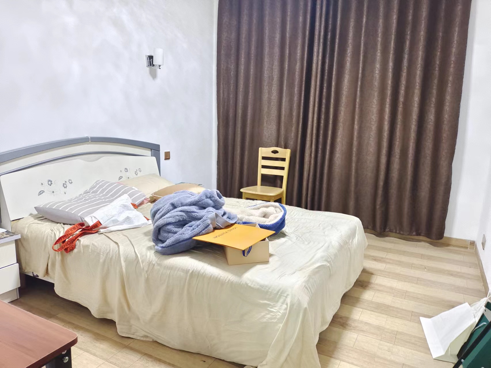 美的林城时代  3室2厅1卫   3200.00元/月室内图