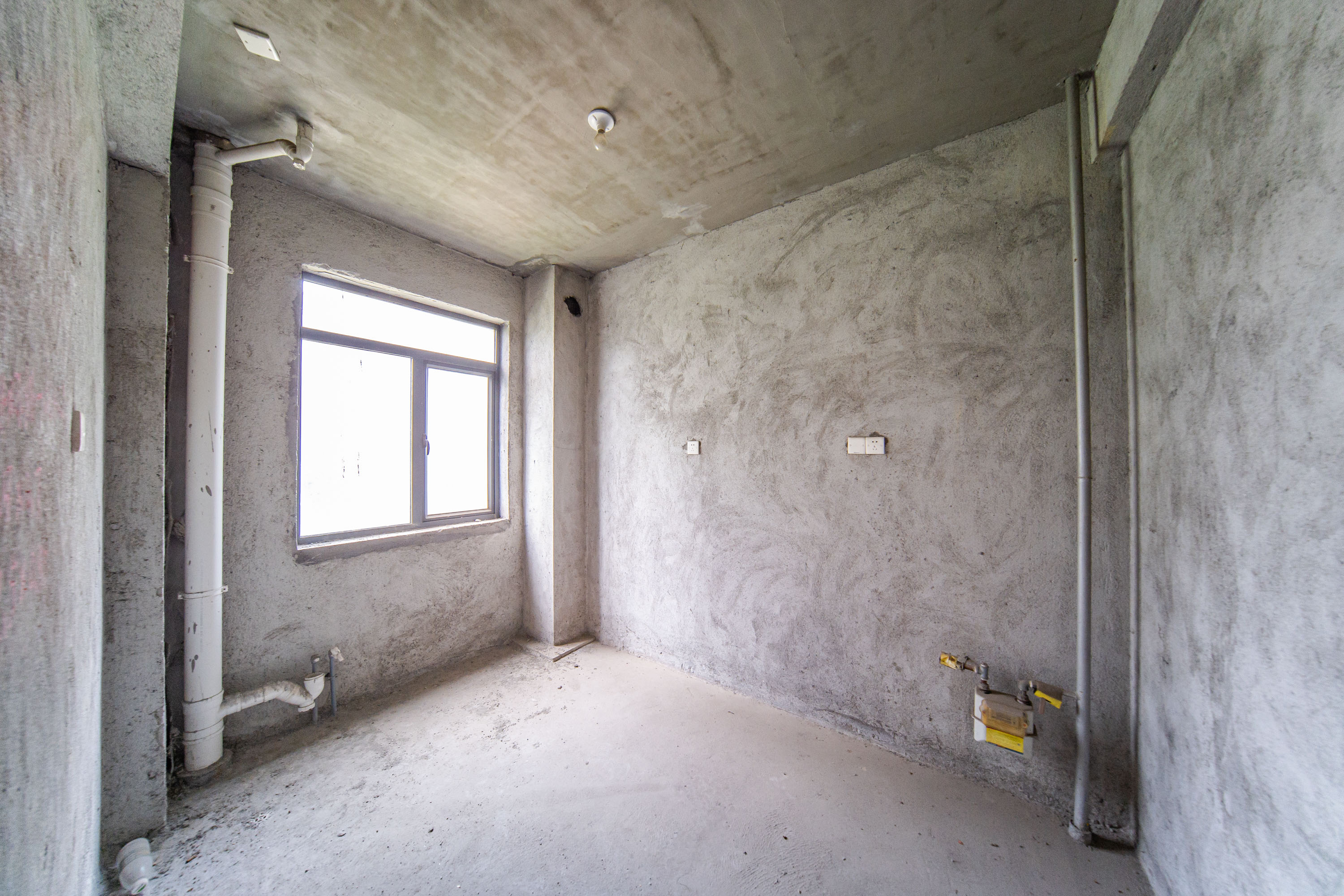 麓山翰林苑  3室2厅2卫    130.0万 麓山翰林苑  3室2厅2卫    130.0万厨房