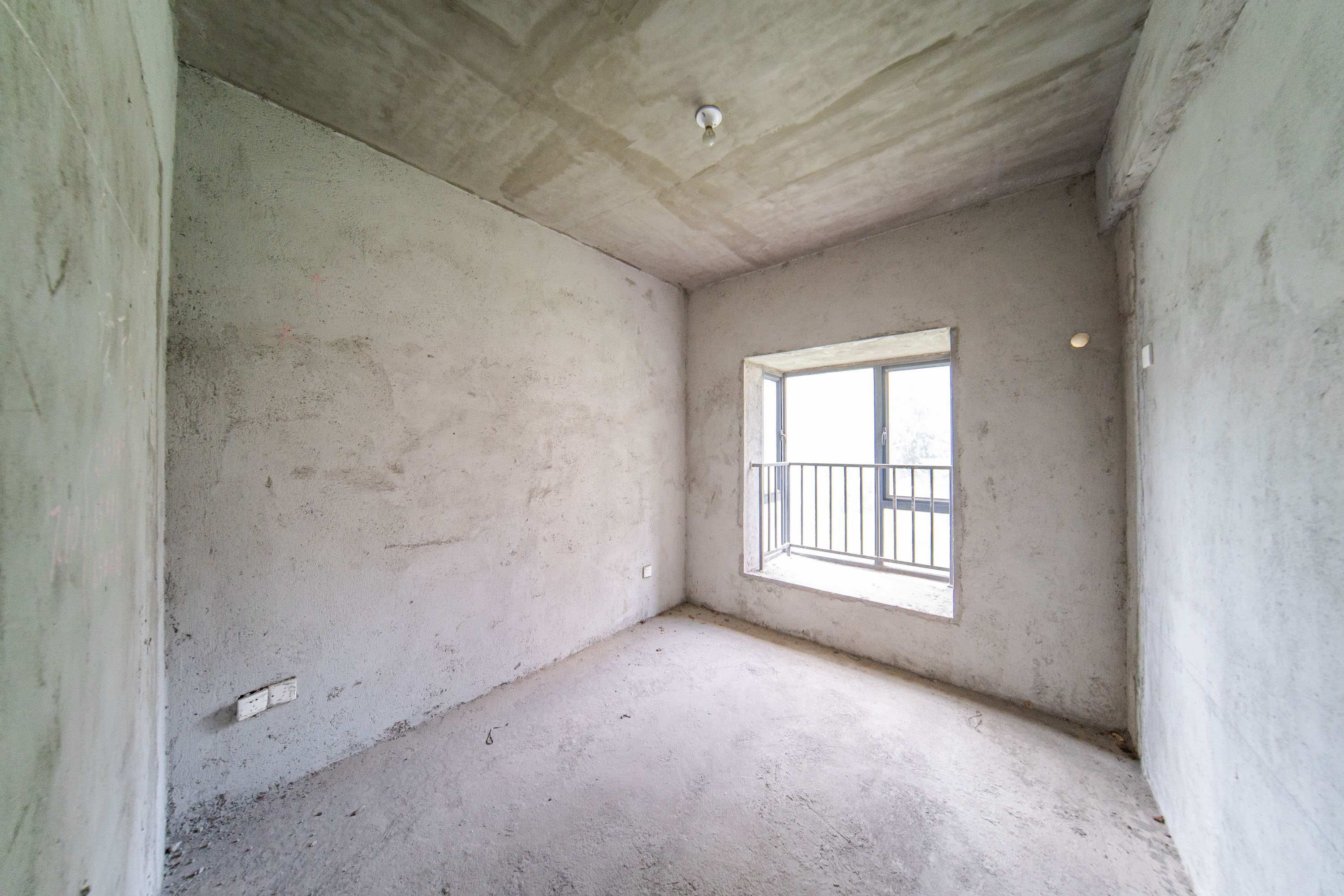 麓山翰林苑  3室2厅2卫    130.0万 麓山翰林苑  3室2厅2卫    130.0万卧室