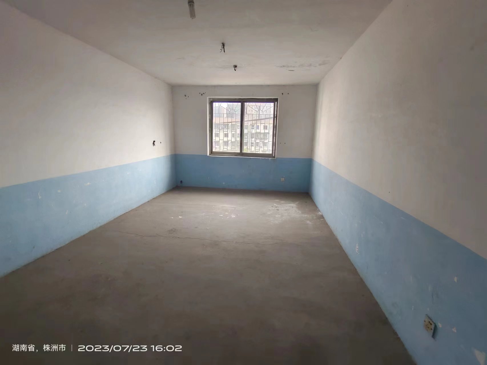 国安花园 4室2厅2卫 33.0万 国安花园 4室2厅2卫 33.0万室内图