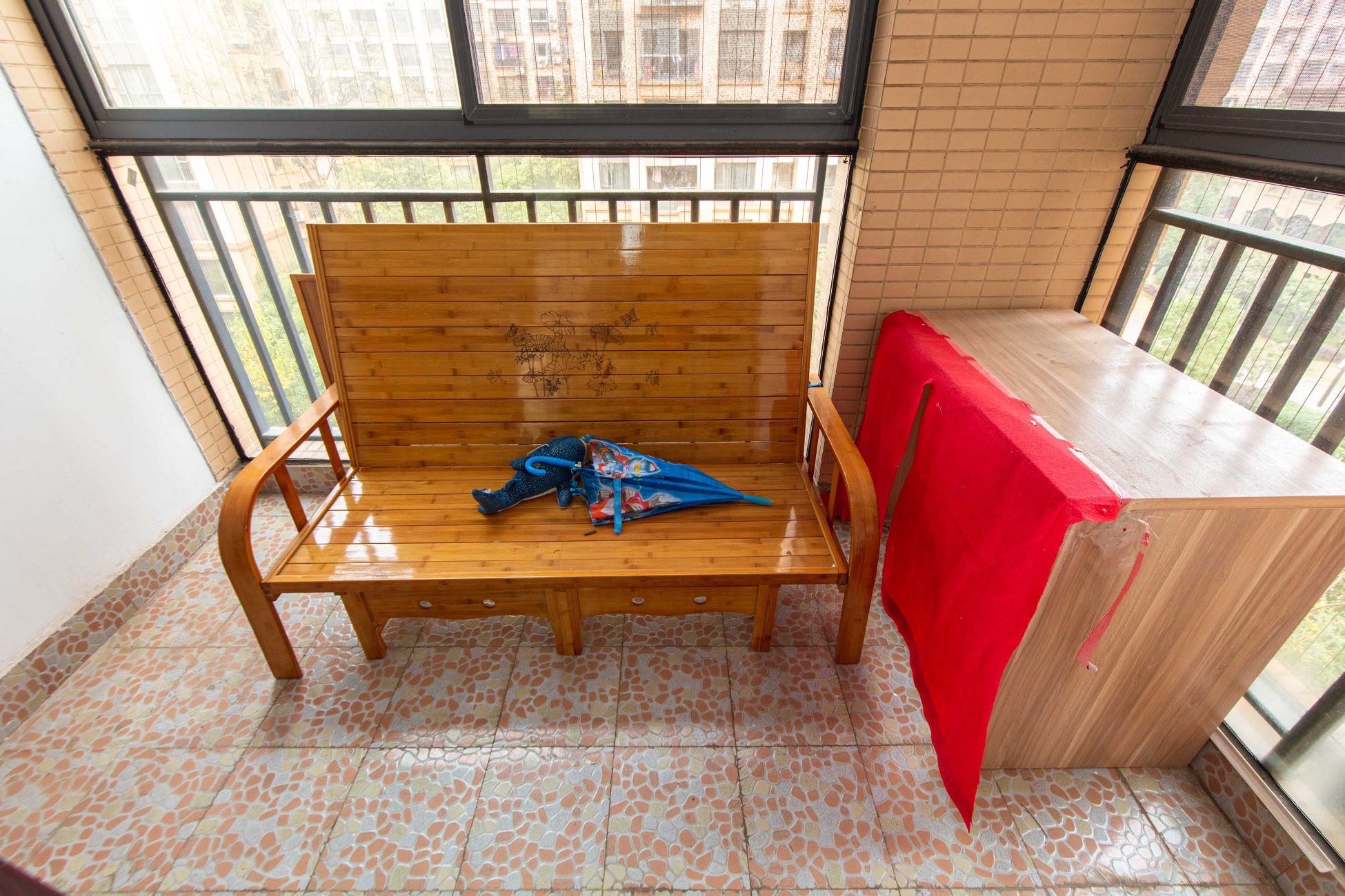 中城丽景香山园  3室2厅2卫    145.0万其他