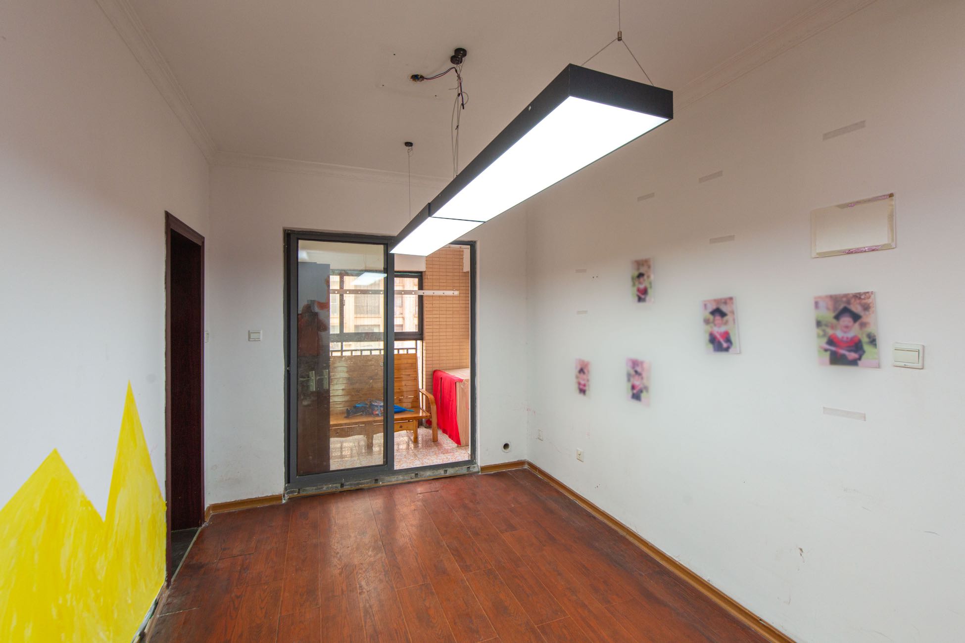 中城丽景香山园  3室2厅2卫    145.0万卧室