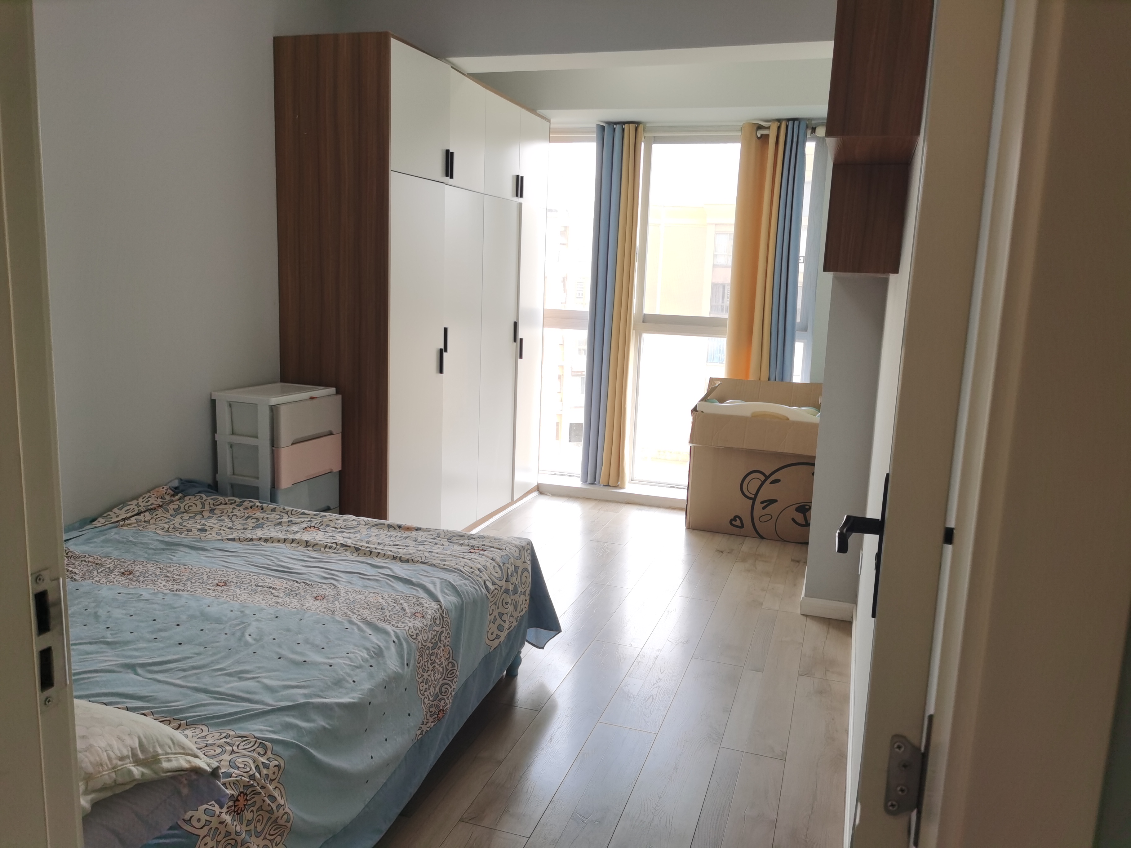 奥园广场 4室2厅2卫 84.8万 奥园广场 4室2厅2卫 84.8万室内图