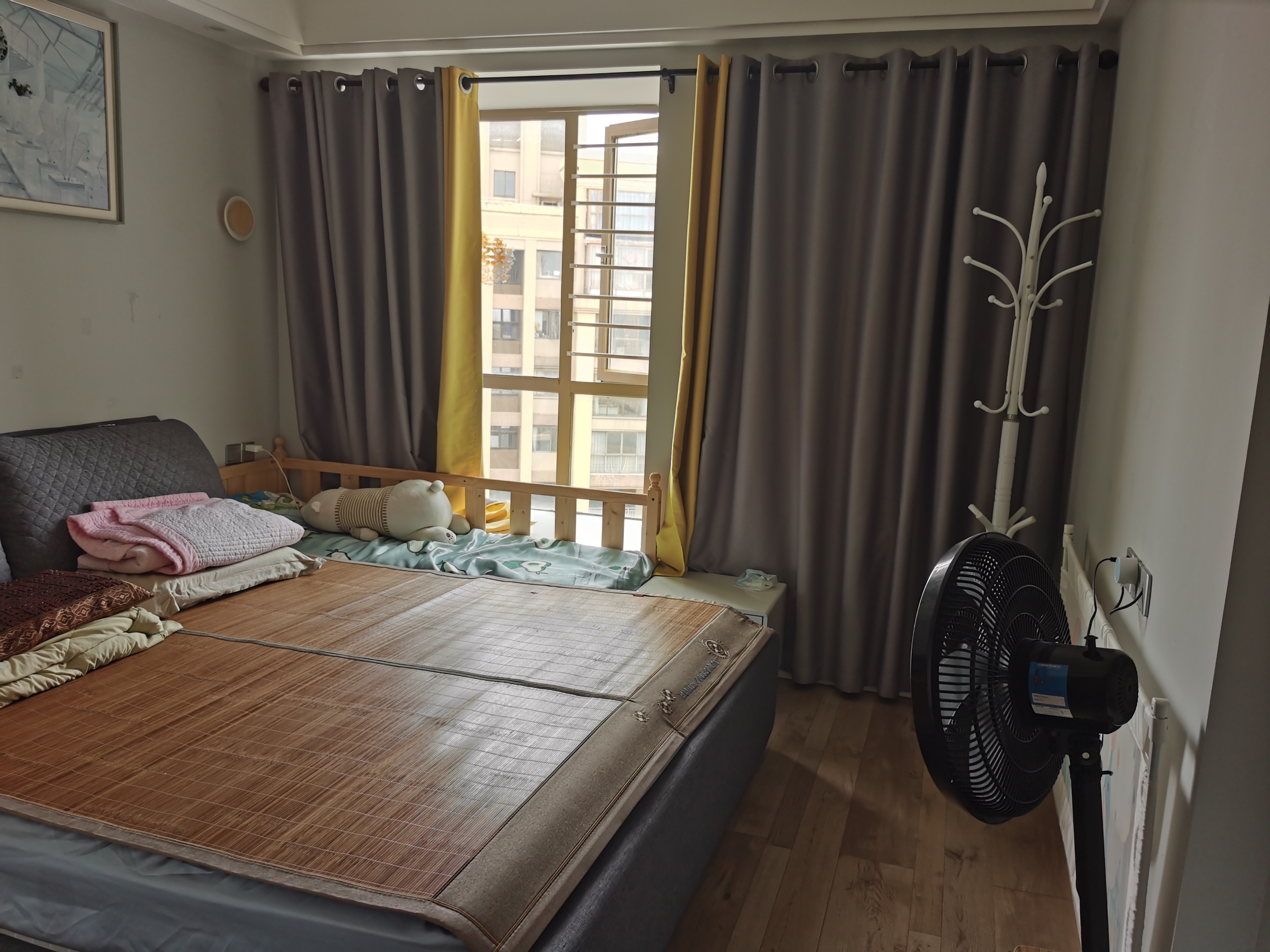 奥园广场 4室2厅2卫 84.8万 奥园广场 4室2厅2卫 84.8万室内图