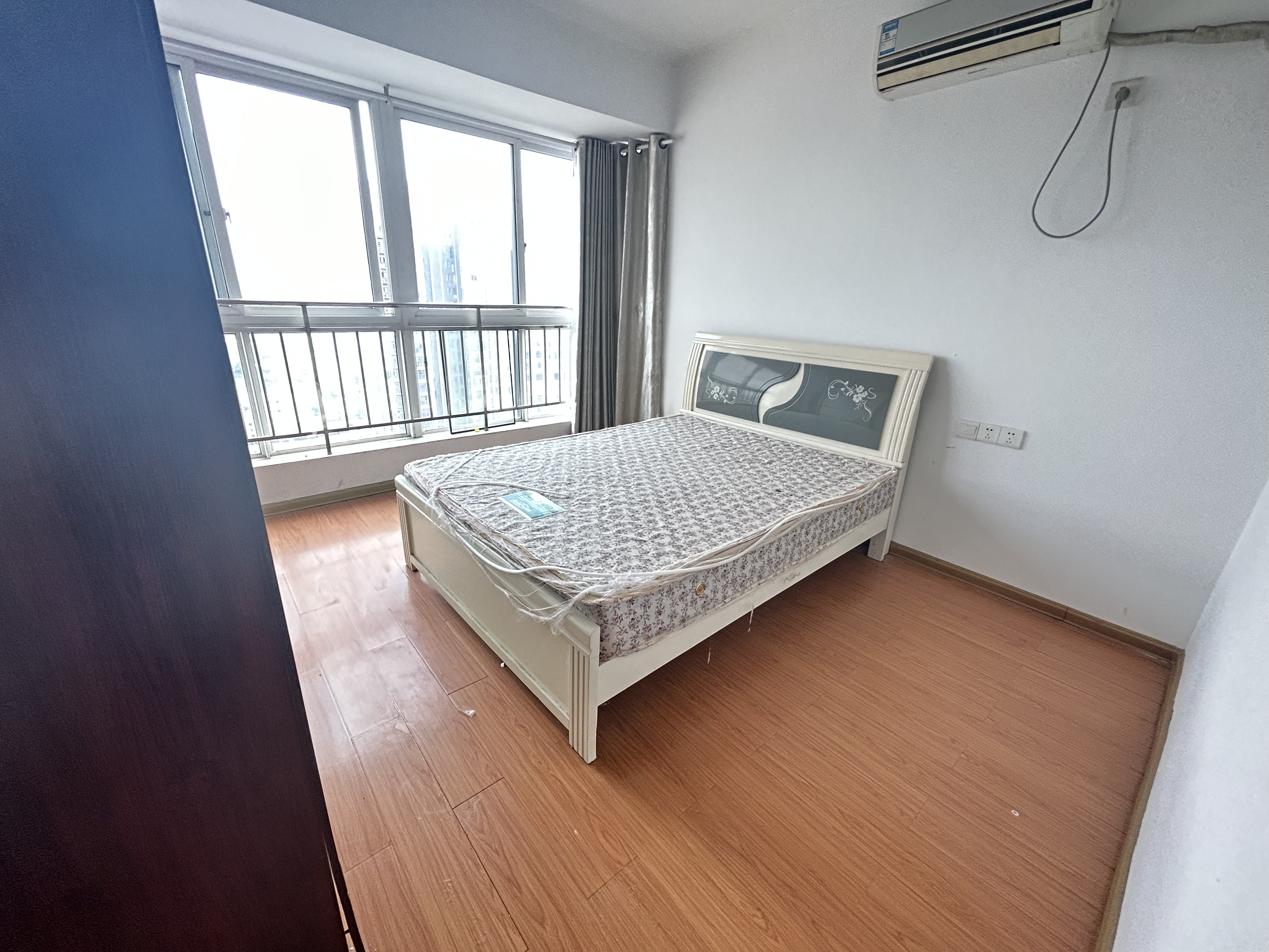 印象华都 3室2厅1卫 29.0万 印象华都 3室2厅1卫 29.0万室内图