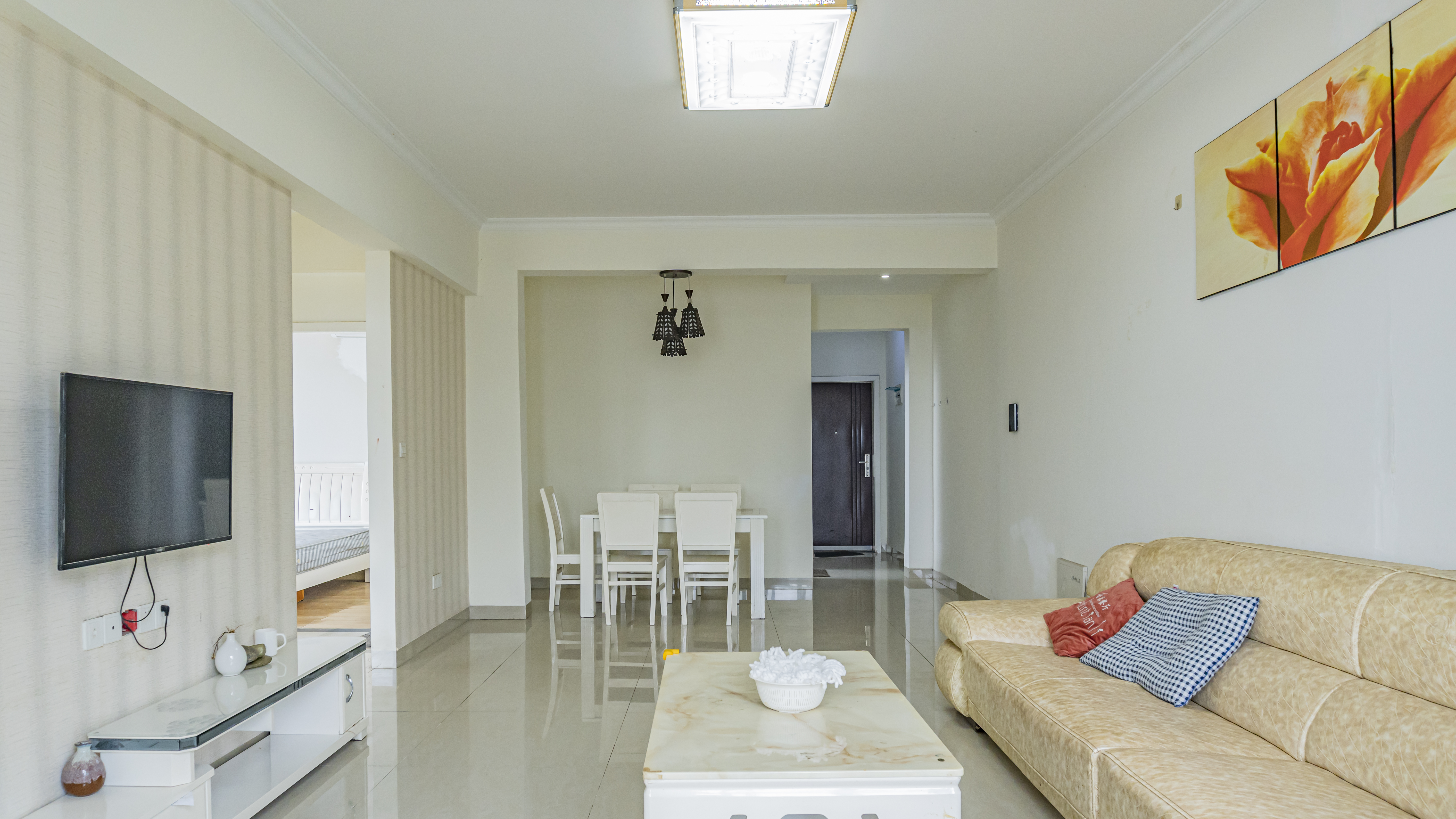 雄森国际 2室2厅1卫 49.80万 雄森国际 2室2厅1卫 49.80万室内图