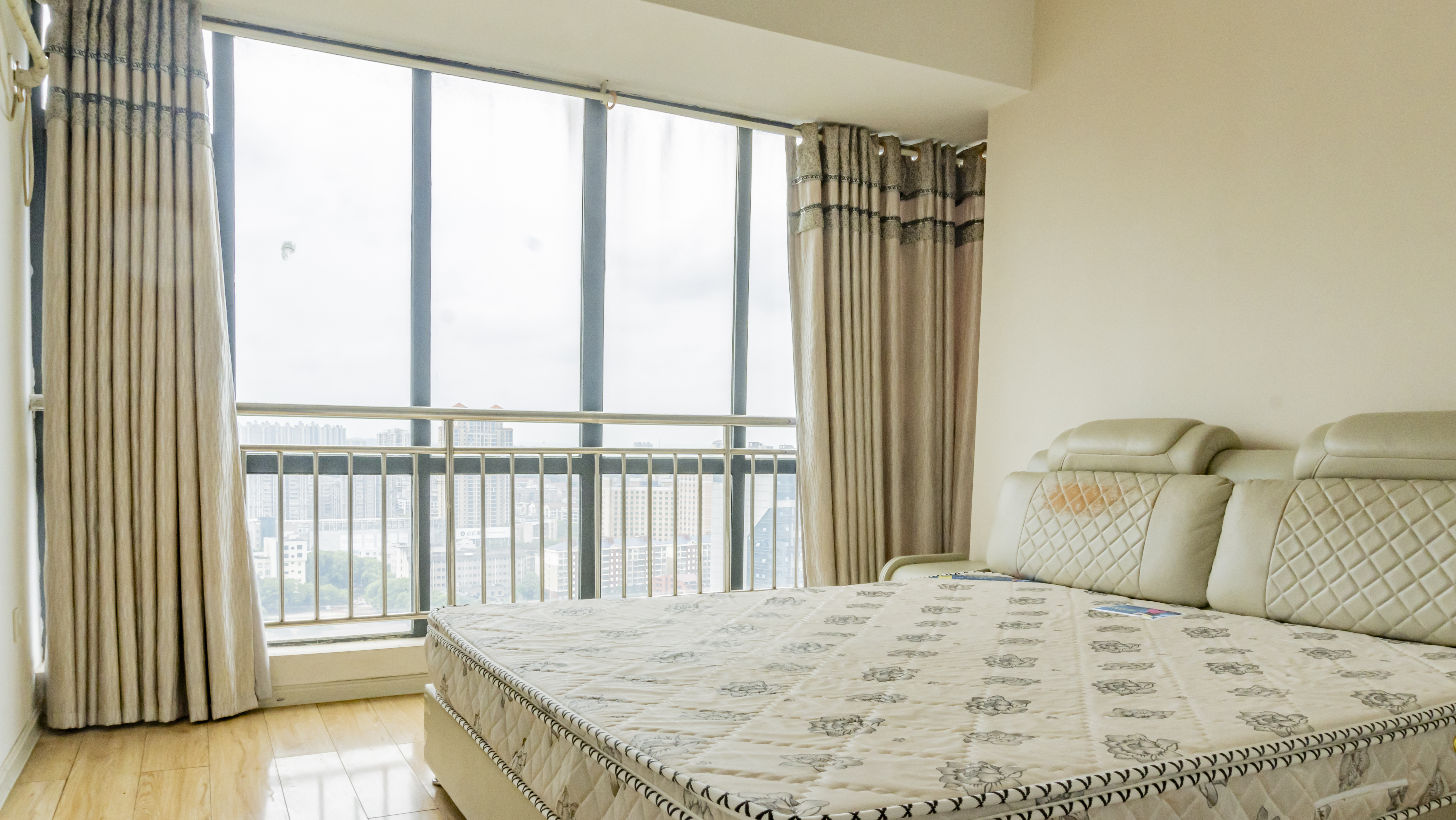 雄森国际 2室2厅1卫 49.80万 雄森国际 2室2厅1卫 49.80万室内图