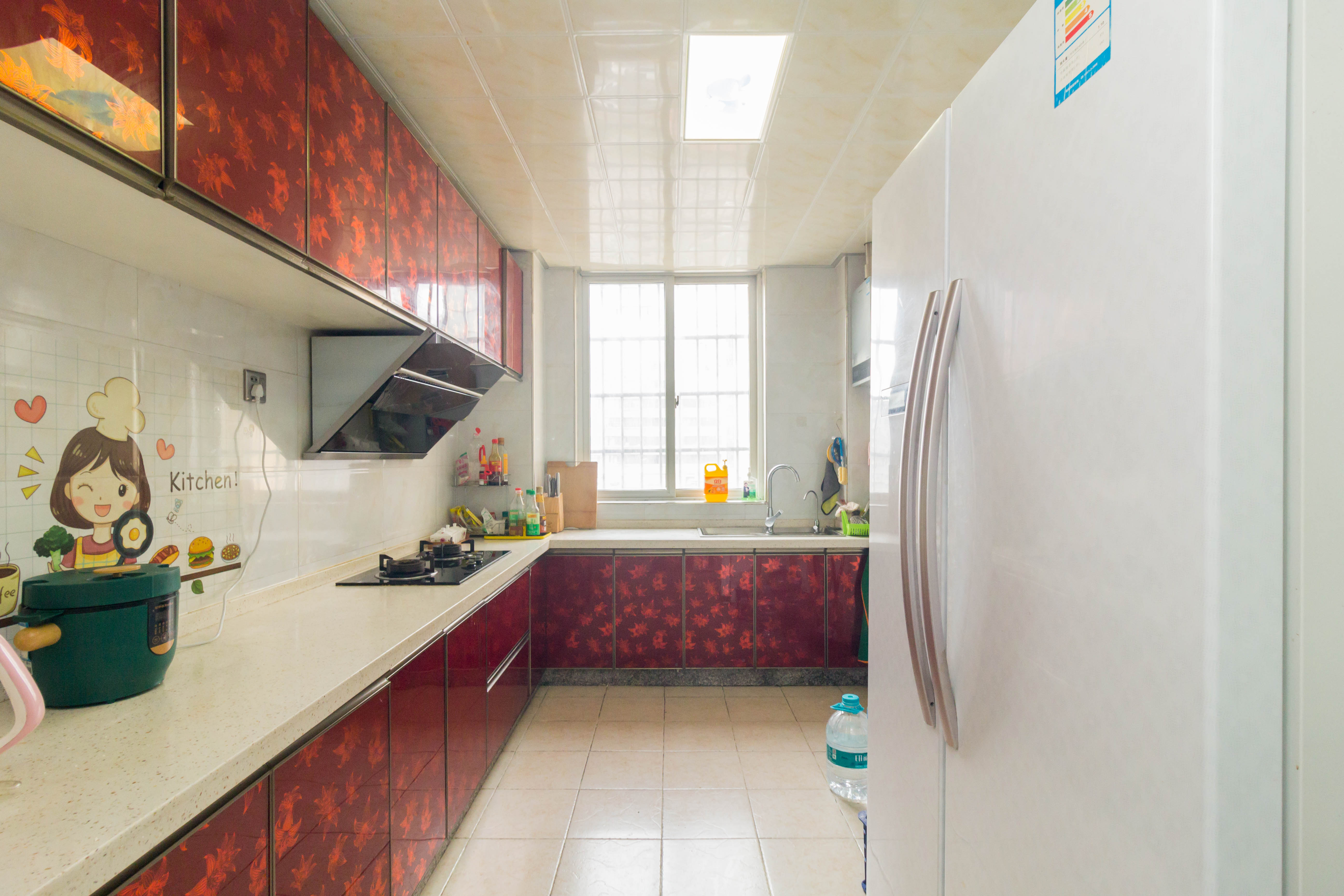 博雅湘水湾 3室2厅1卫 90.0万 博雅湘水湾 3室2厅1卫 90.0万厨房