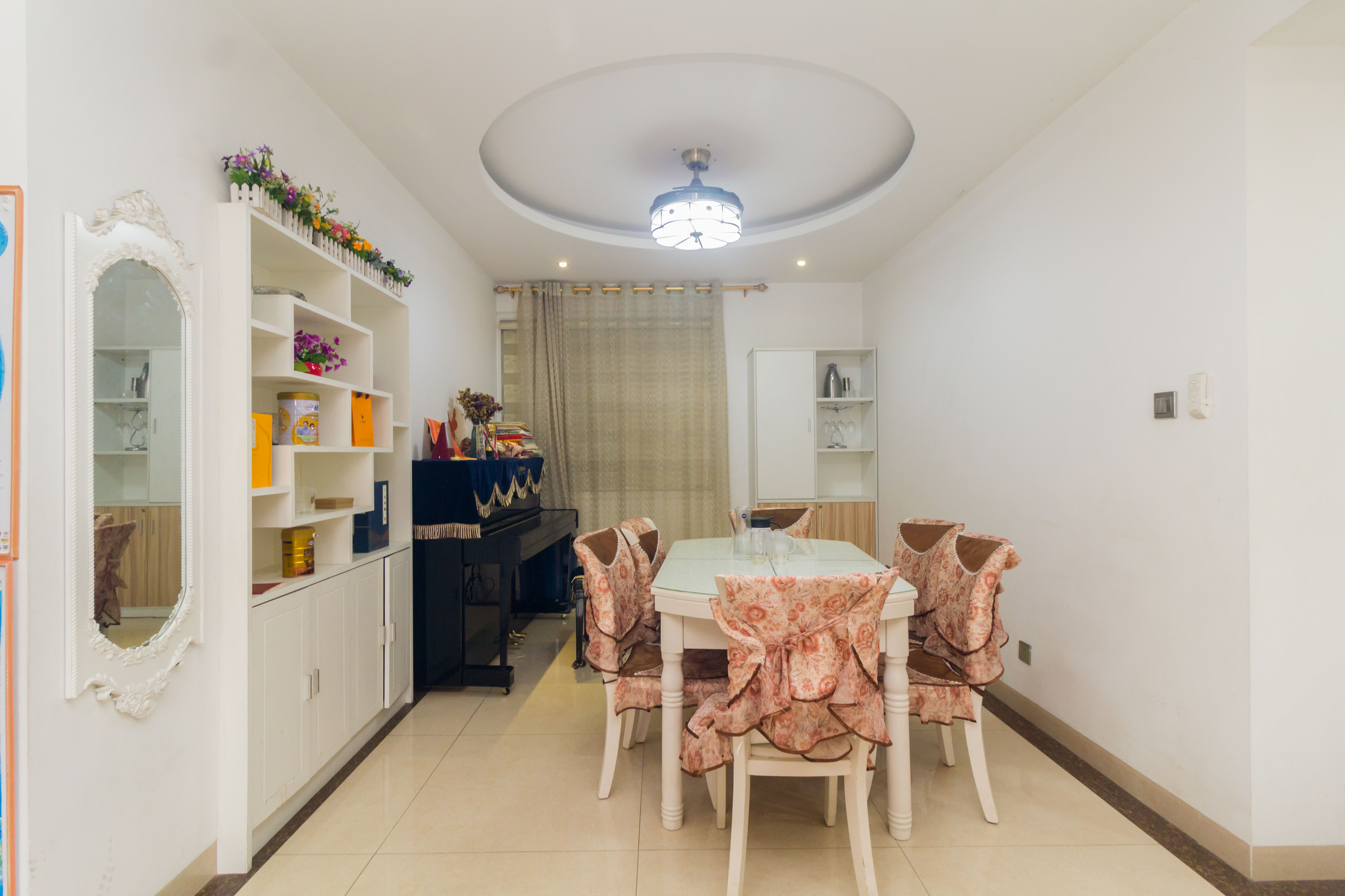 博雅湘水湾 3室2厅1卫 90.0万 博雅湘水湾 3室2厅1卫 90.0万客厅