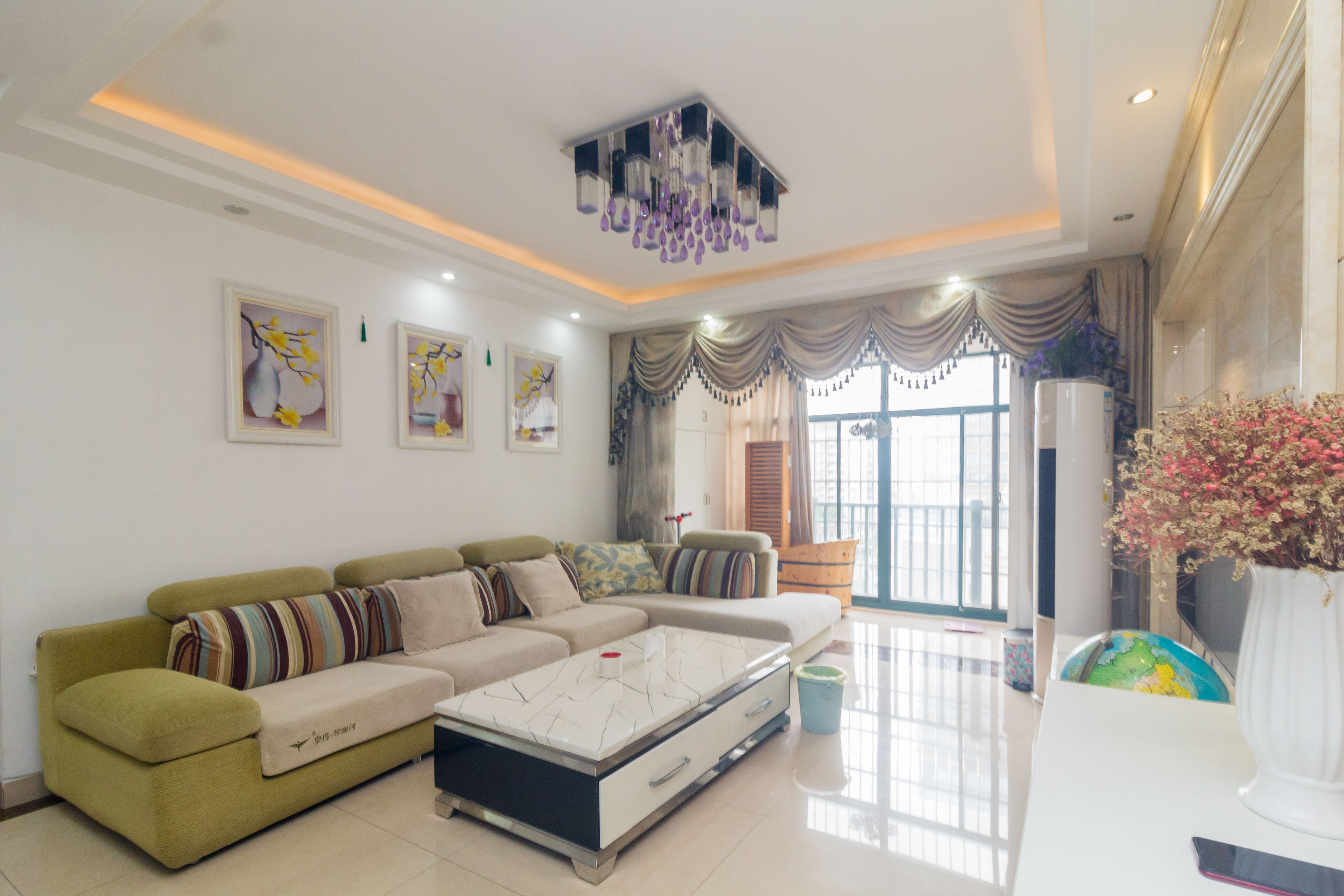 博雅湘水湾 3室2厅1卫 90.0万 博雅湘水湾 3室2厅1卫 90.0万客厅