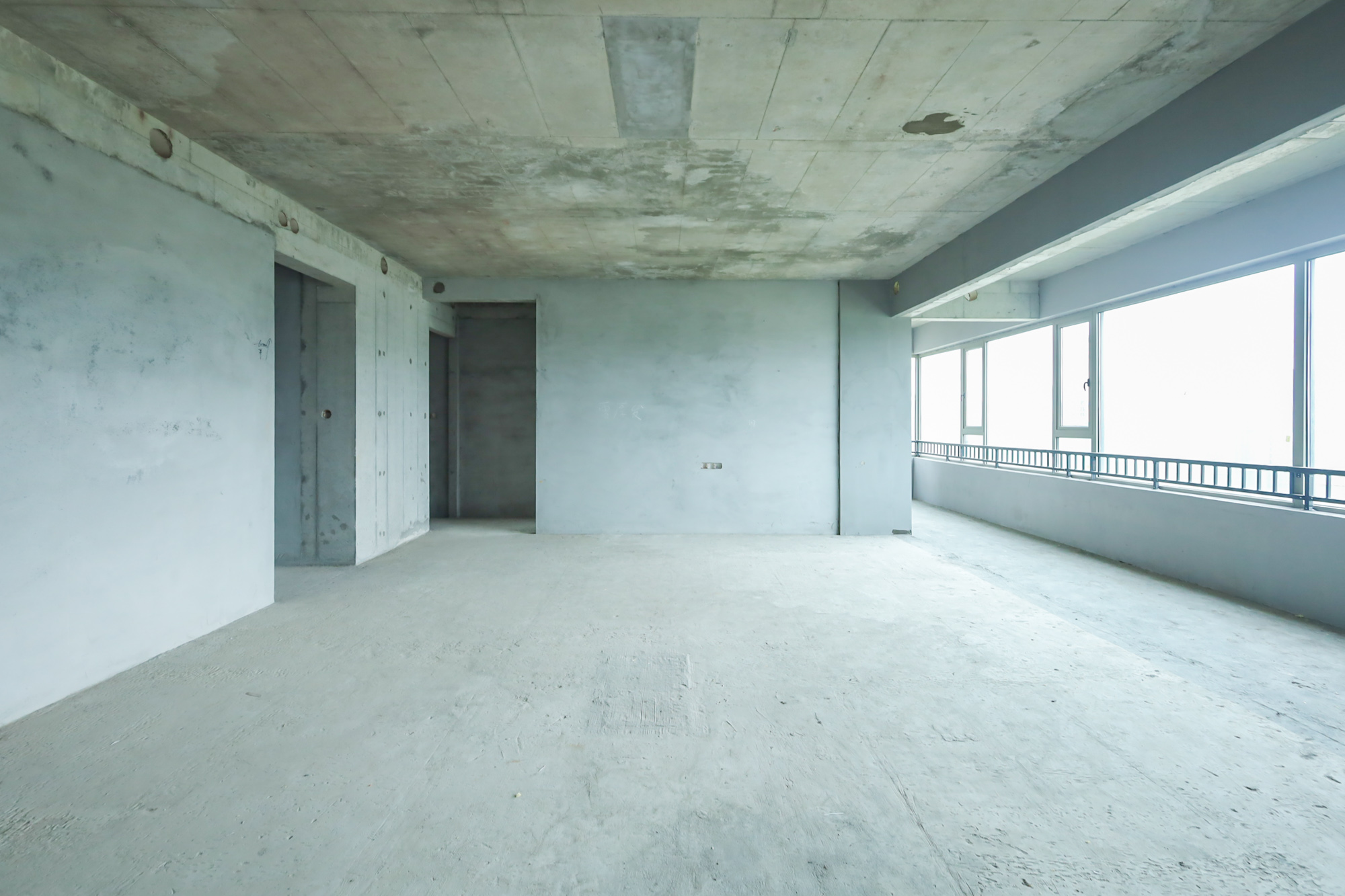 万象府台  4室2厅3卫    270.0万 万象府台  4室2厅3卫    270.0万客厅