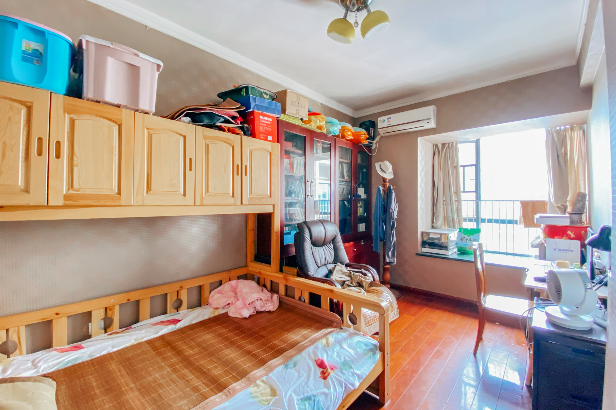 金麓国际 3室2厅2卫 108.0万 金麓国际 3室2厅2卫 108.0万卧室