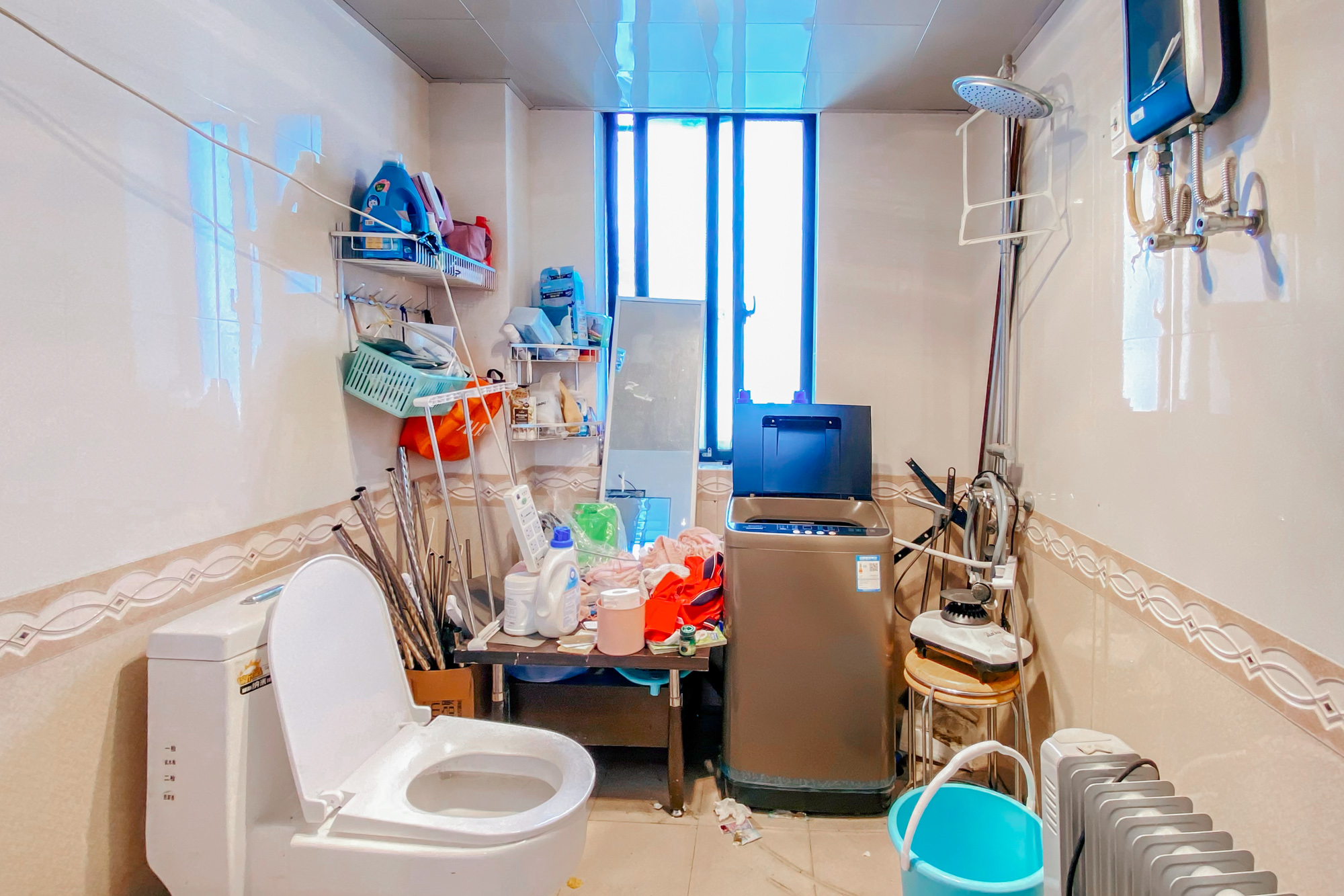 金麓国际  3室2厅2卫    108.0万卫生间