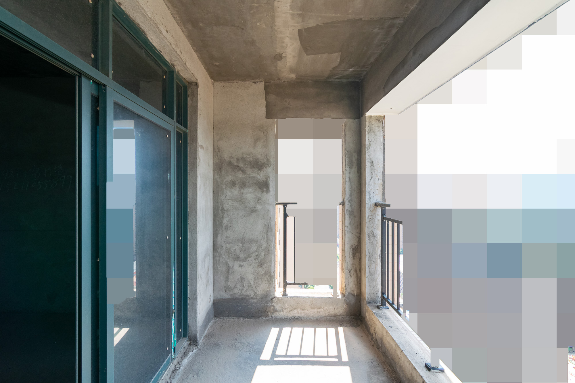 金湘苑(星澜之悦)  4室2厅2卫    72.0万 金湘苑(星澜之悦)  4室2厅2卫    72.0万阳台