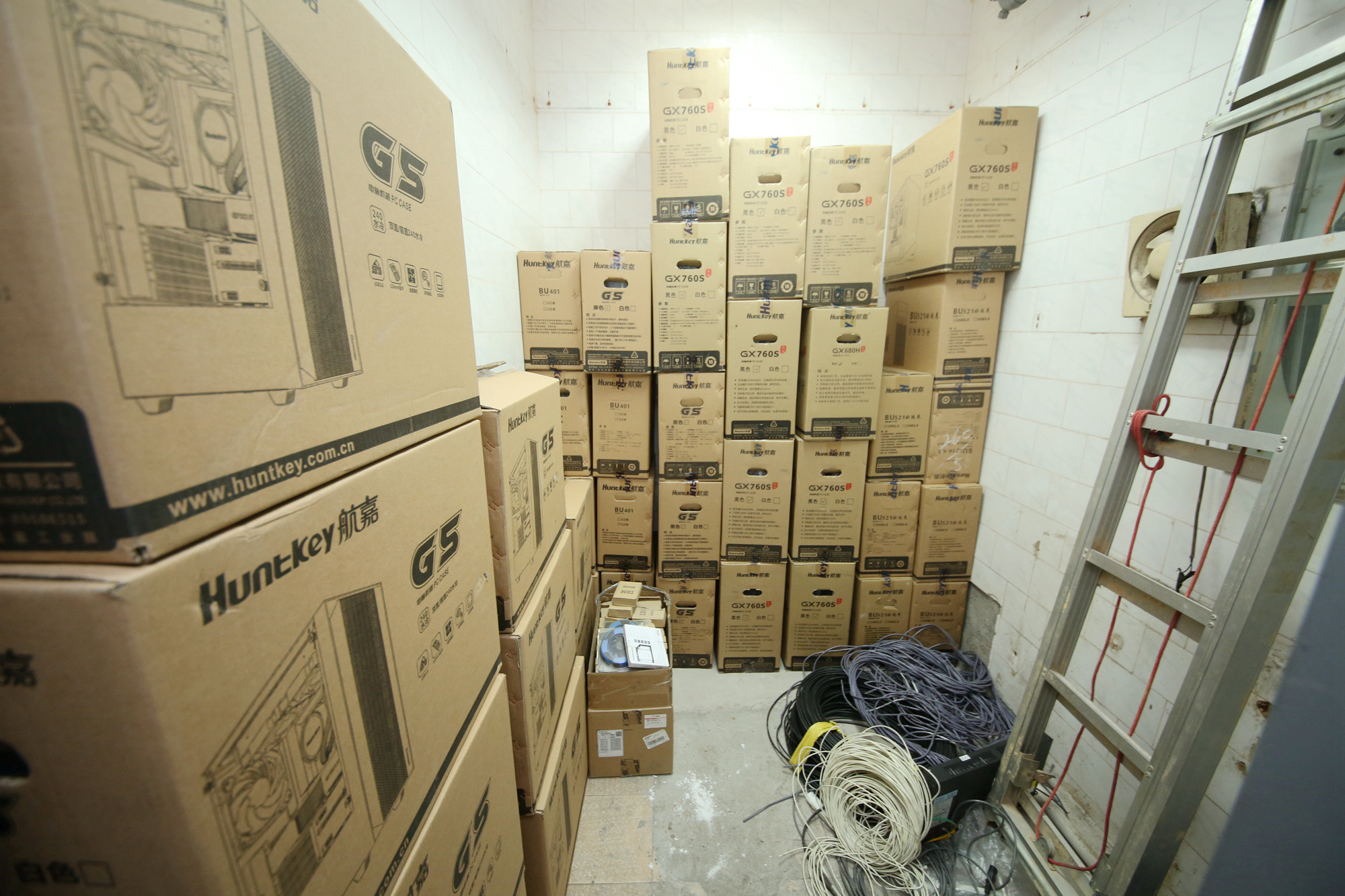 通发公寓  3室2厅1卫   114.50万卫生间