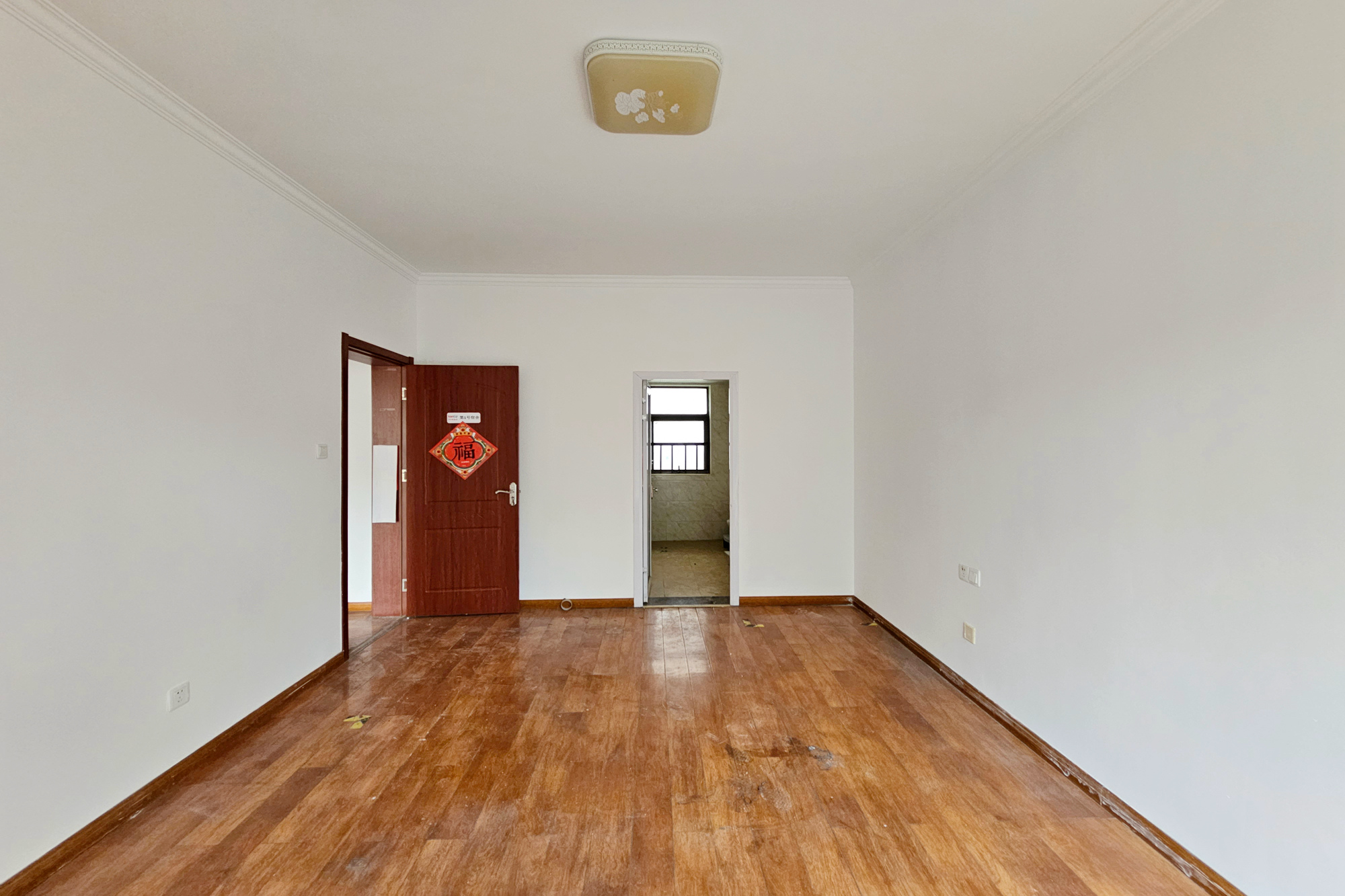 阳光城尚东湾学园区  3室2厅2卫    100.0万 阳光城尚东湾学园区  3室2厅2卫    100.0万卧室