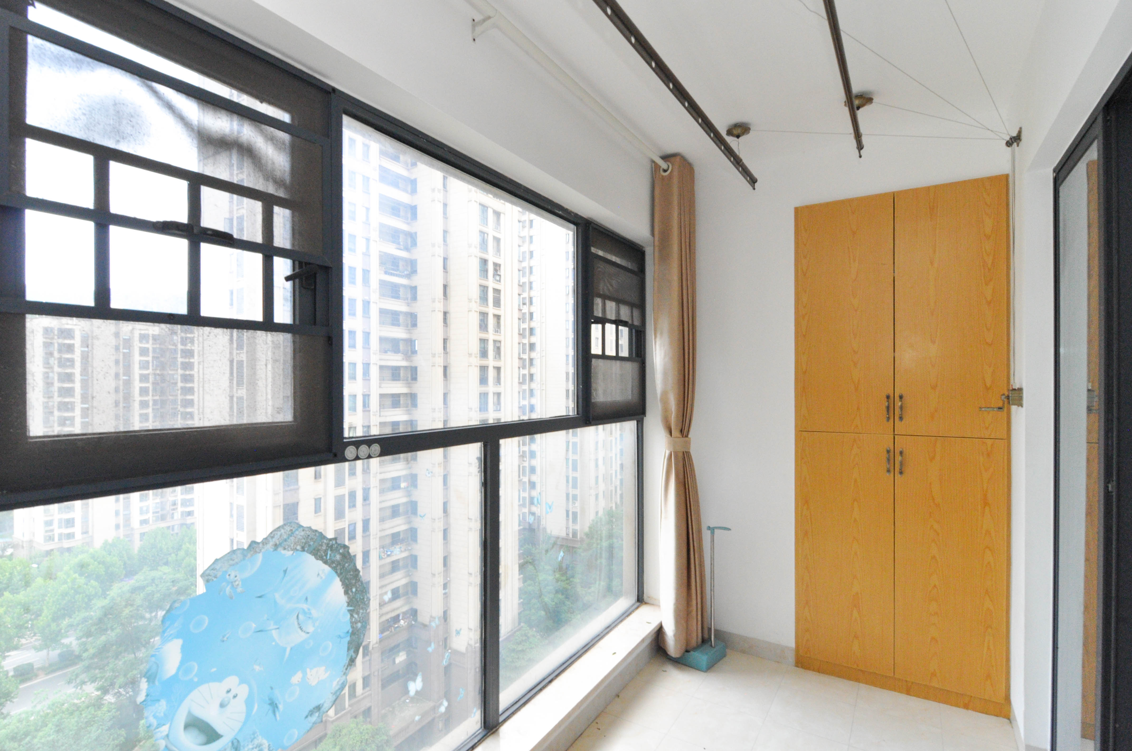 中海梅溪湖壹号 3室2厅2卫 230.0万 中海梅溪湖壹号 3室2厅2卫 230.0万其他