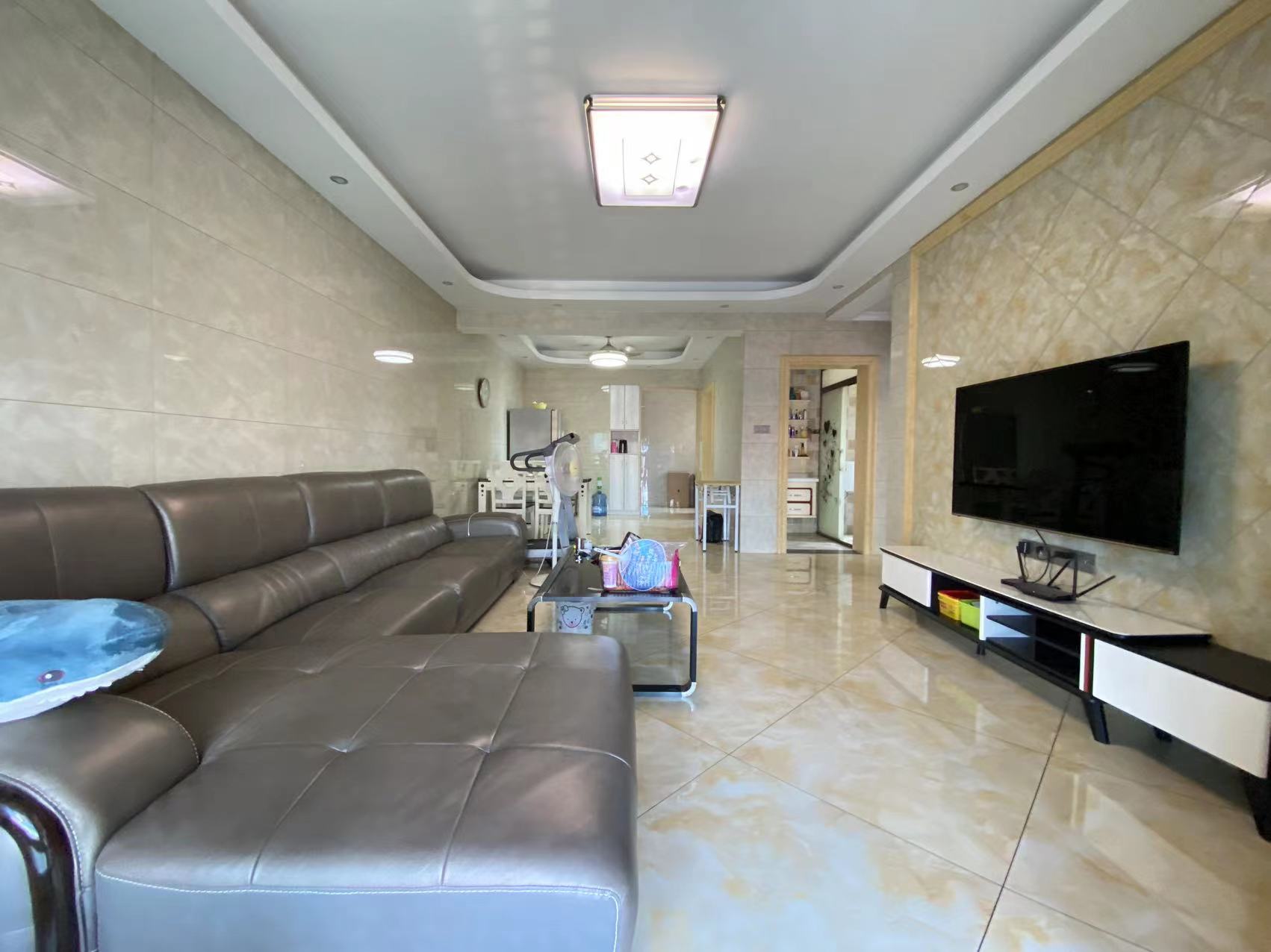 龙腾国际 2室2厅1卫 59.8万 龙腾国际 2室2厅1卫 59.8万室内图