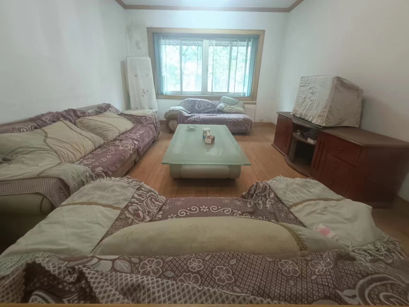 民政局单位房 3室2厅1卫 42.0万 民政局单位房 3室2厅1卫 42.0万室内图