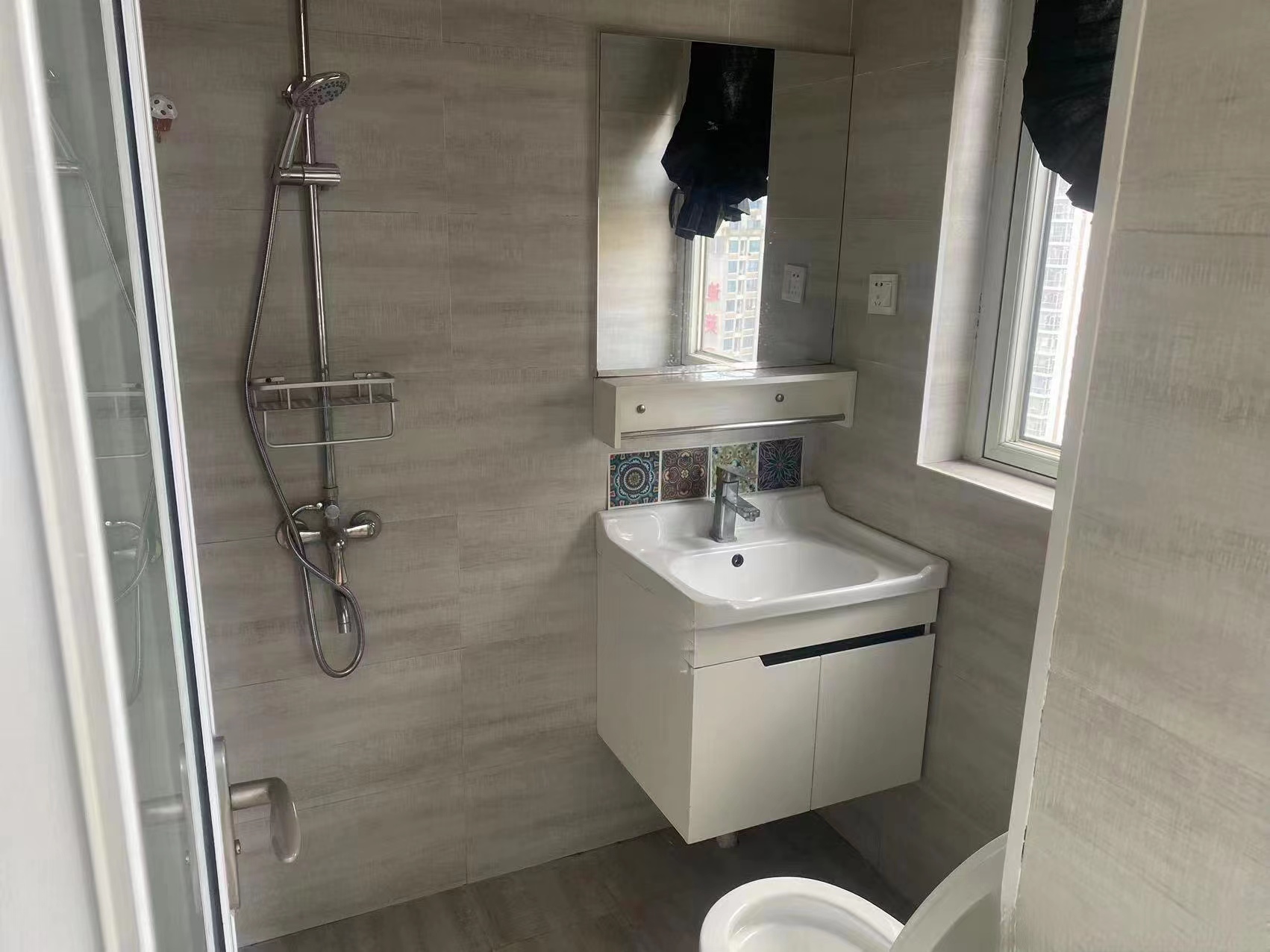 庐山一号 1室1厅1卫 20.0万 庐山一号 1室1厅1卫 20.0万室内图