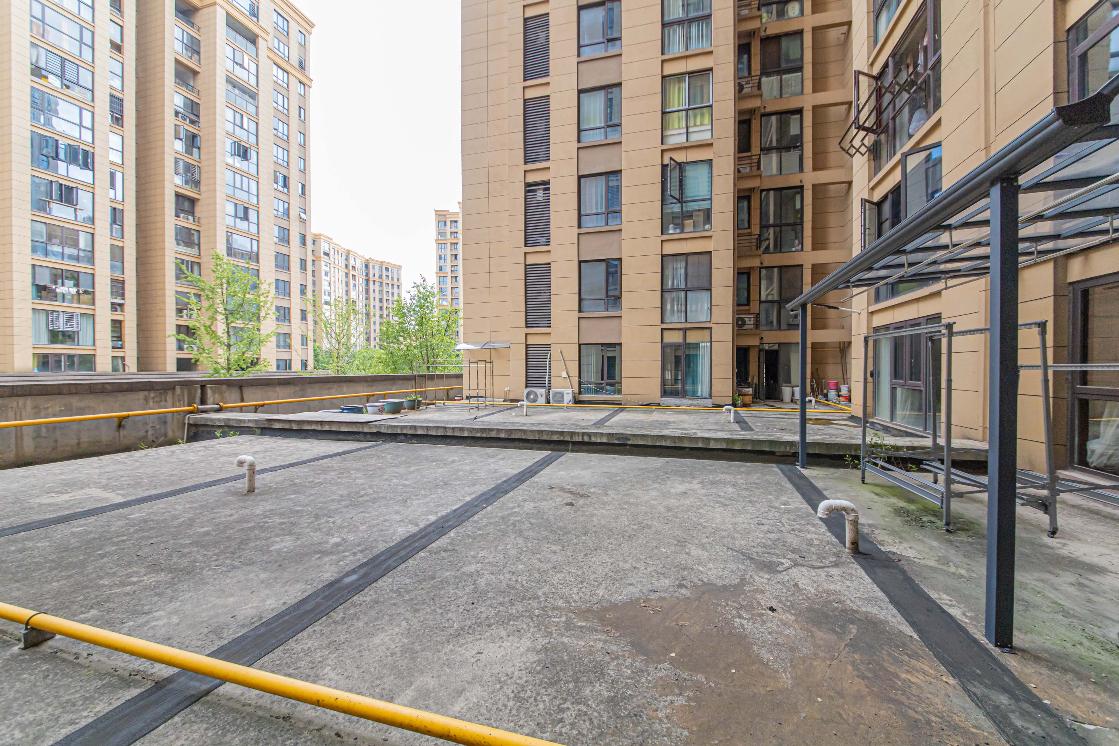 鑫远悦城(鑫远悦时代) 3室2厅1卫 75.0万 鑫远悦城(鑫远悦时代) 3室2厅1卫 75.0万其他