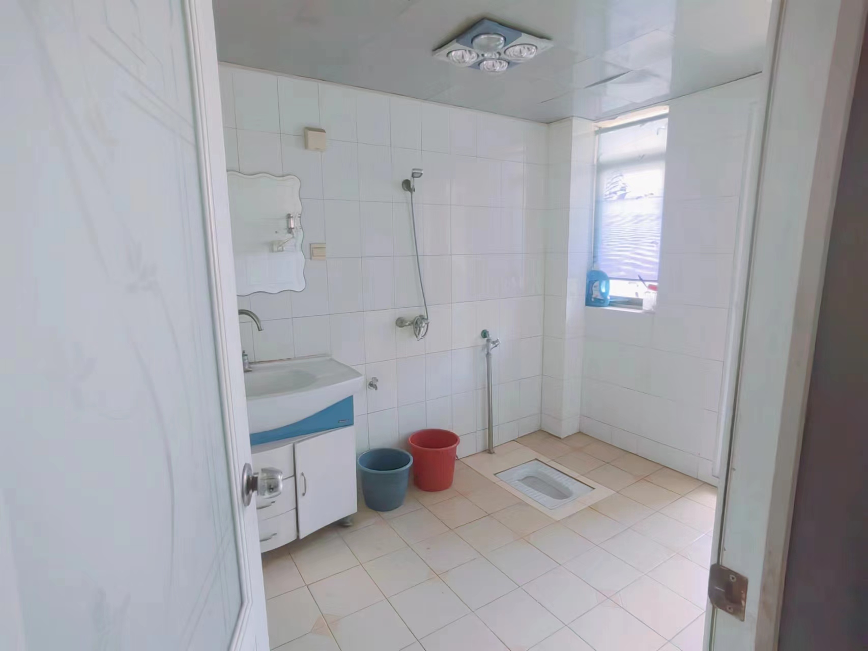 天诚小区 3室2厅1卫 68.0万 天诚小区 3室2厅1卫 68.0万室内图