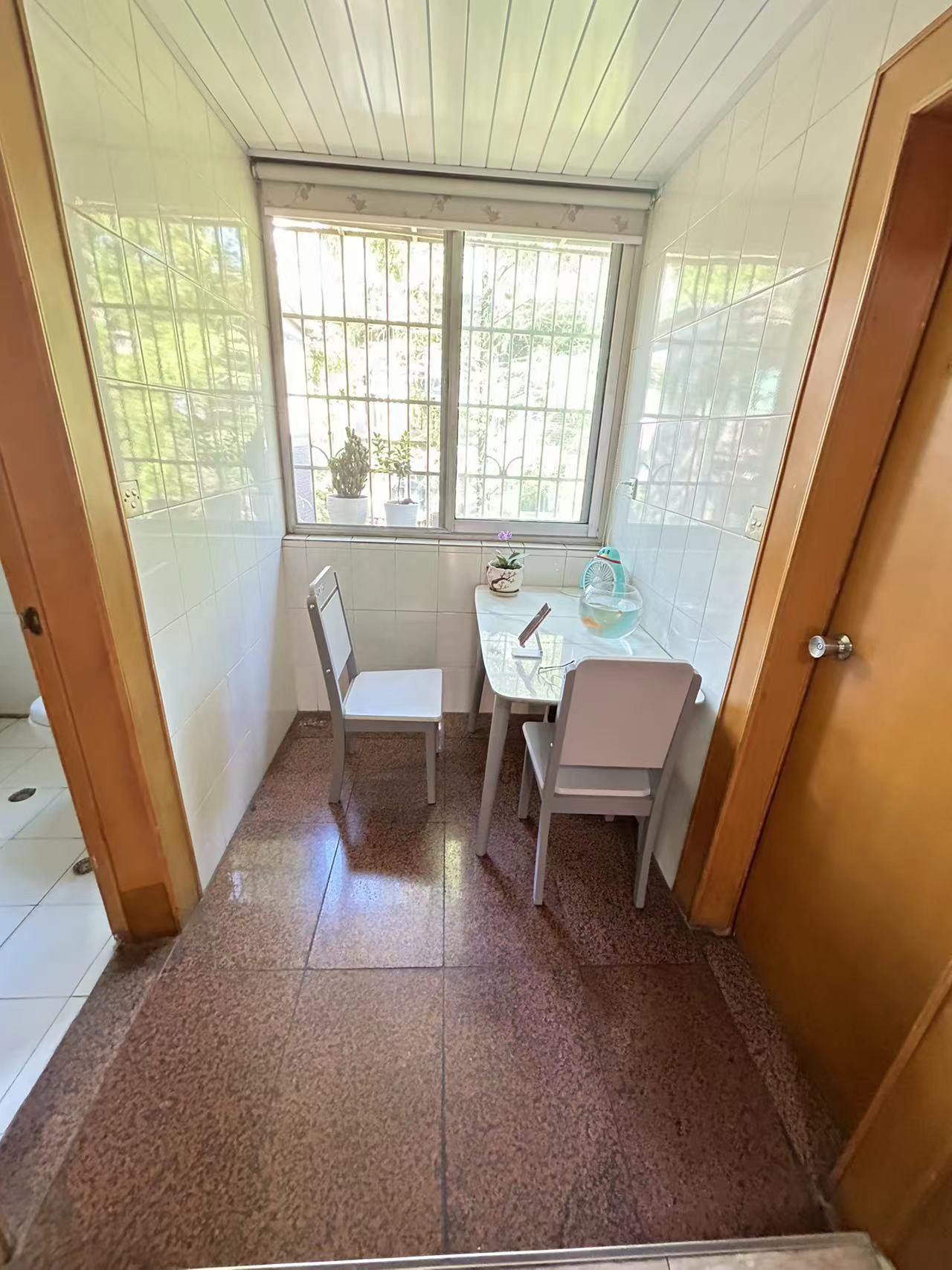 来园村  2室2厅1卫    18.8万 来园村  2室2厅1卫    18.8万室内图