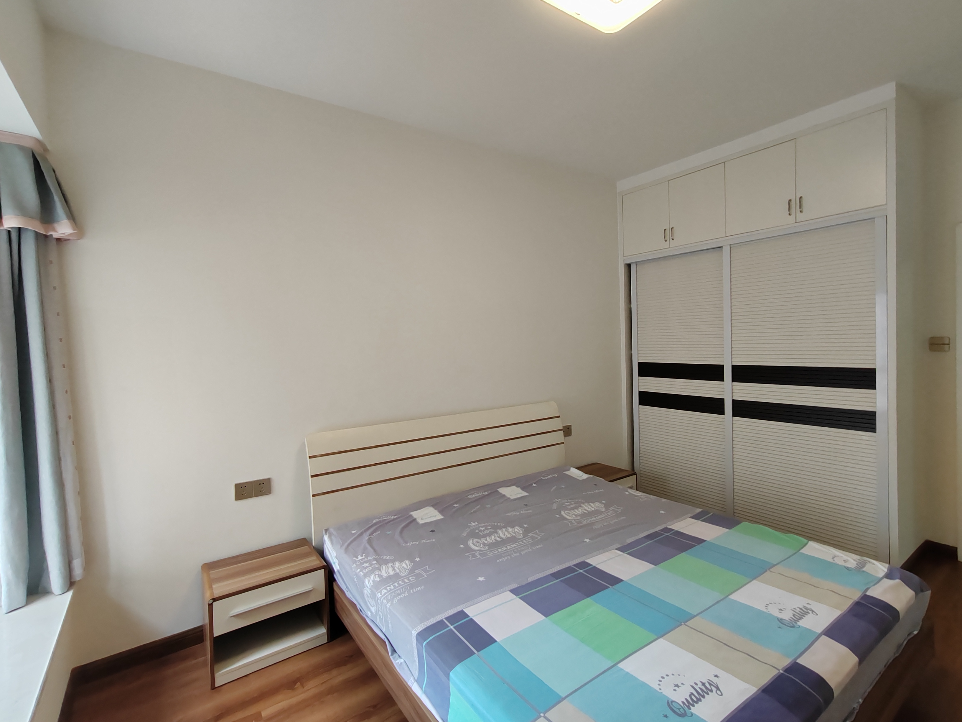 山水印象  2室2厅2卫   65.00万 山水印象  2室2厅2卫   65.00万室内图