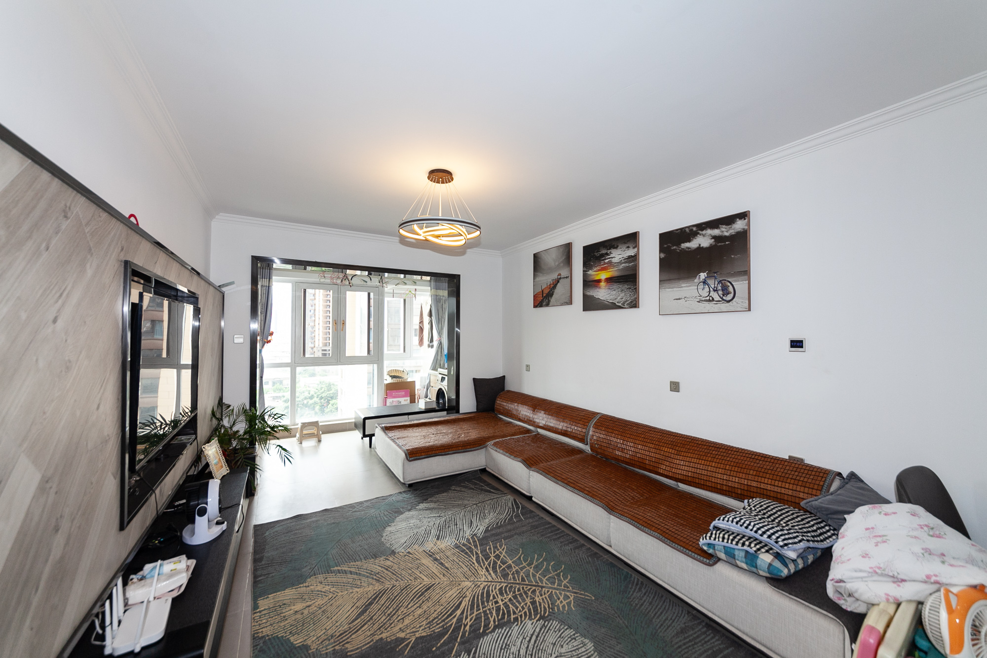 龙湖湘风原著（龙湖湘风星城）  3室2厅2卫    123.0万客厅