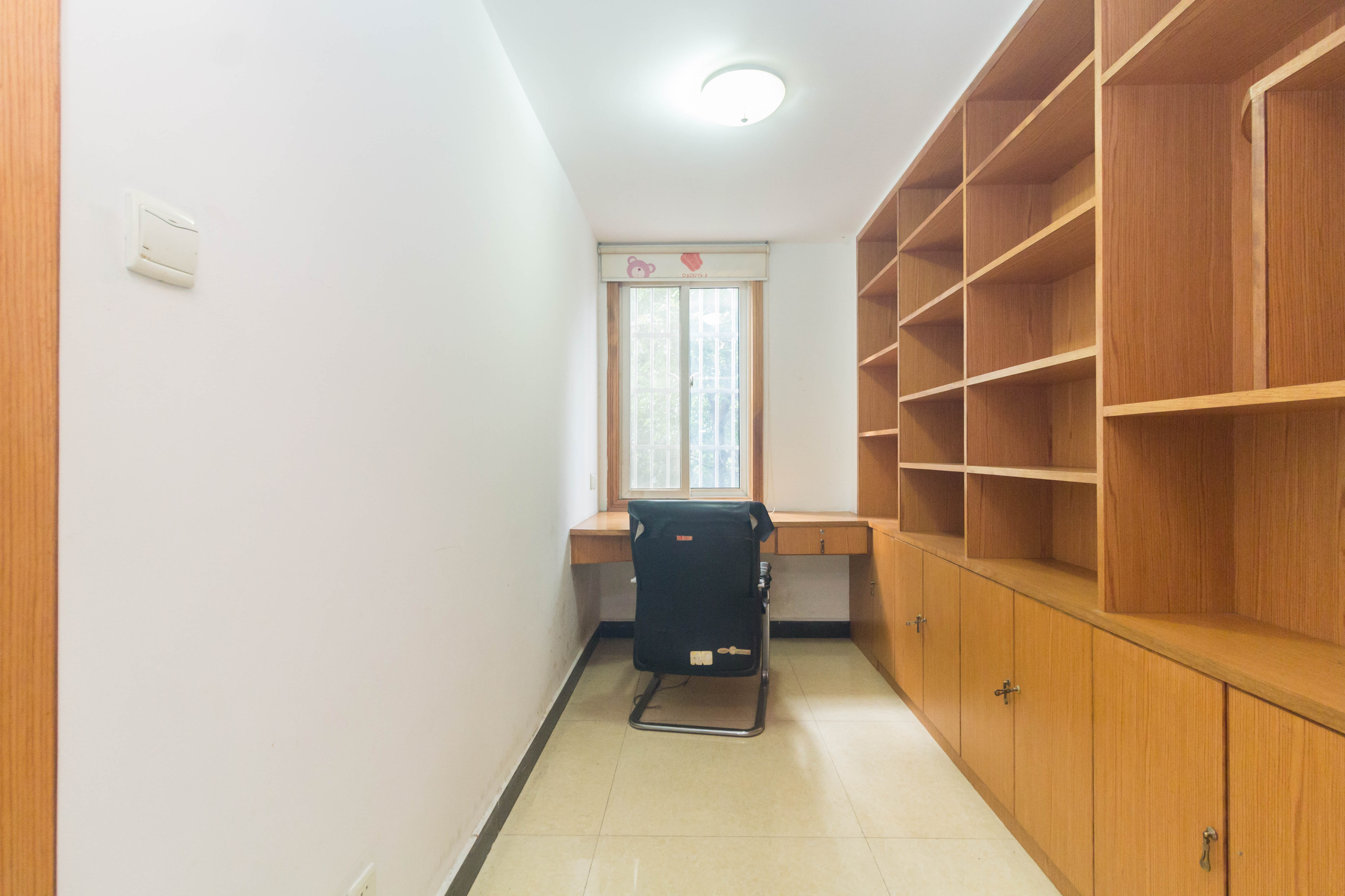 未来蜂巢 3室2厅1卫 67.0万 未来蜂巢 3室2厅1卫 67.0万卧室