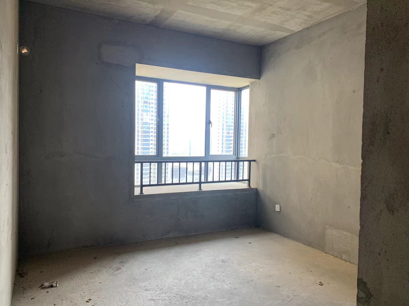 桂花城 4室2厅2卫 68.00万 桂花城 4室2厅2卫 68.00万室内图