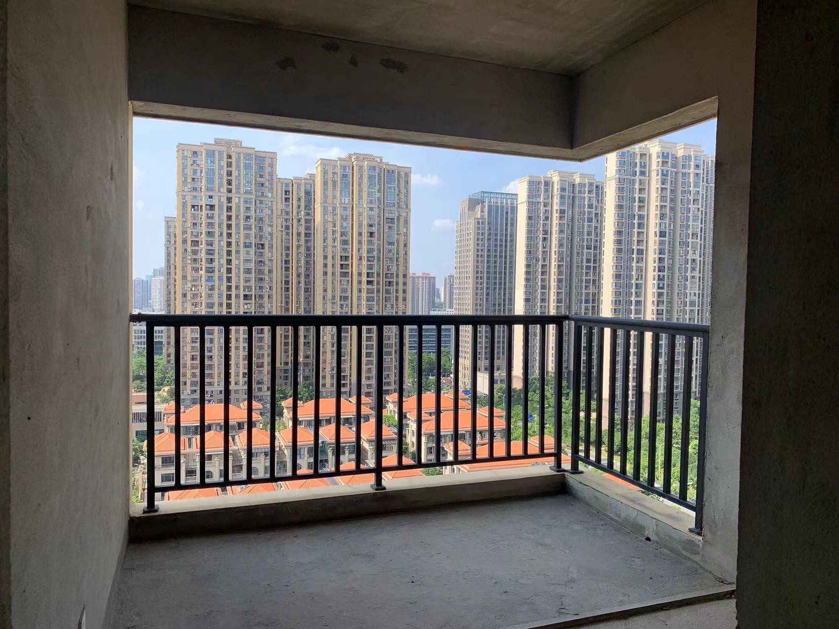 桂花城 4室2厅2卫 68.00万 桂花城 4室2厅2卫 68.00万室内图