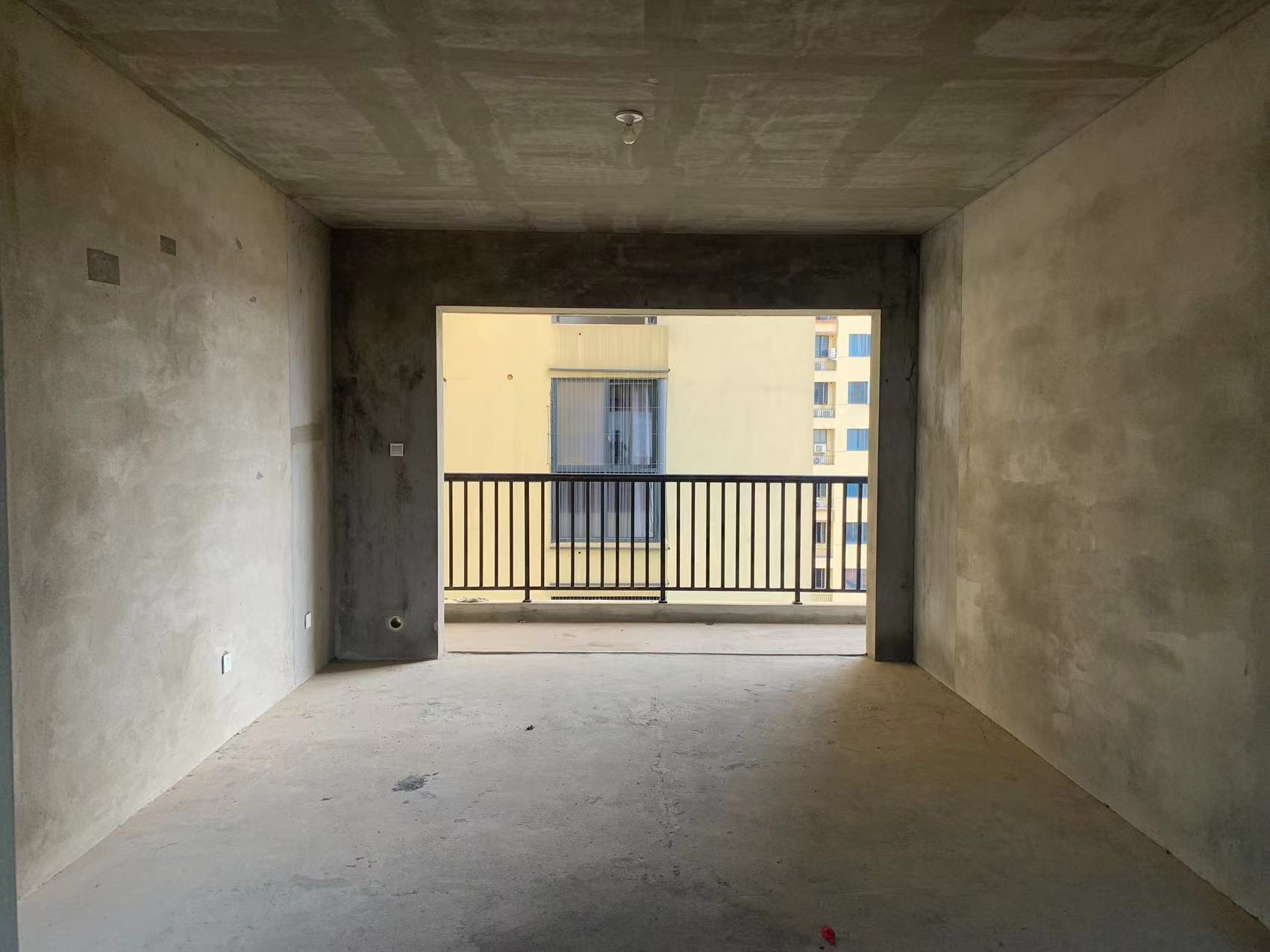 桂花城 4室2厅2卫 68.00万 桂花城 4室2厅2卫 68.00万室内图