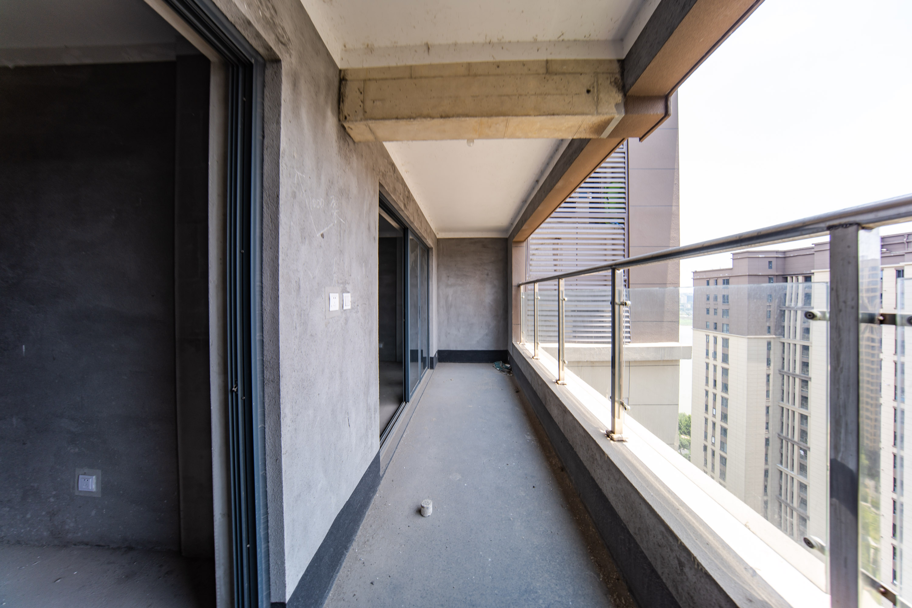 湘熙水郡(观澜海赋家园) 4室2厅2卫 175.0万 湘熙水郡(观澜海赋家园) 4室2厅2卫 175.0万其他