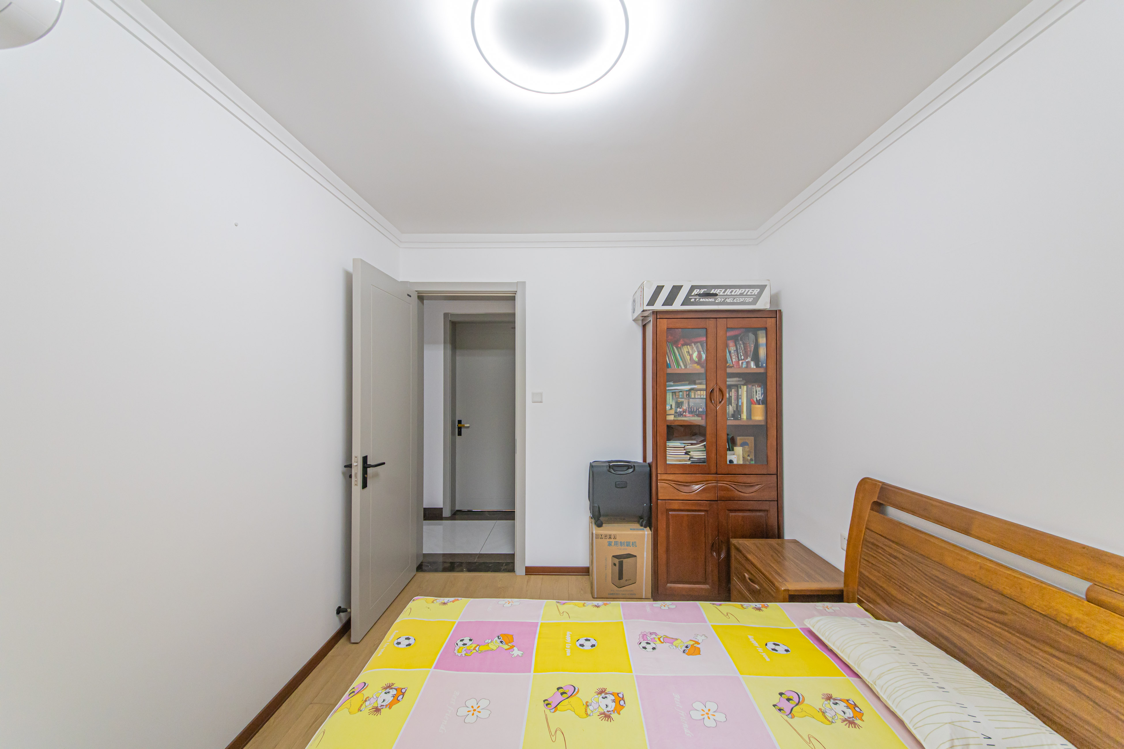 鑫远悦城（鑫远悦时代）  4室2厅2卫    188.0万卧室