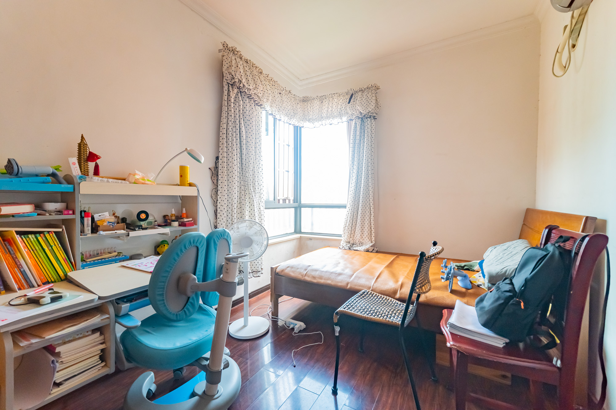 华润凤凰城二期  3室2厅1卫    79.8万卧室