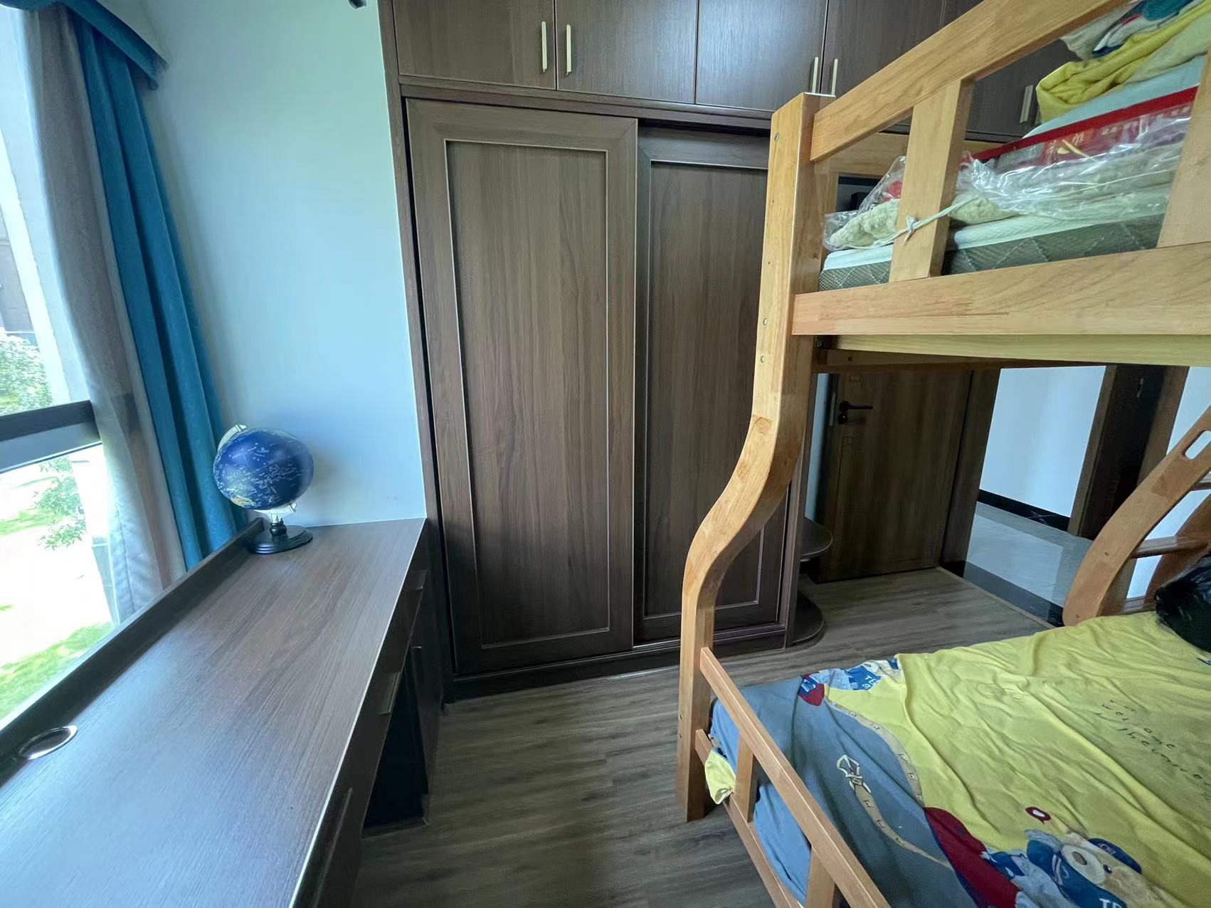 红盾雅园 3室2厅2卫 79.8万 红盾雅园 3室2厅2卫 79.8万室内图