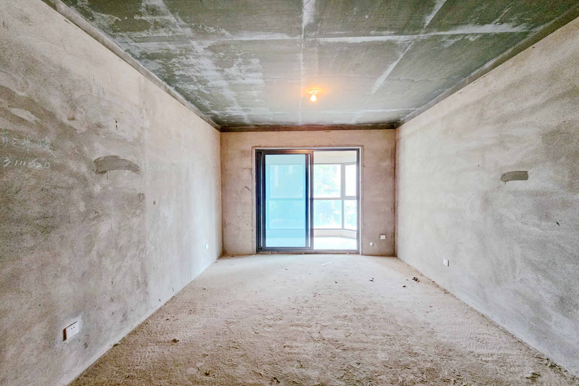 明昇壹城(明昇时代广场)一期  3室2厅1卫    130.0万 明昇壹城(明昇时代广场)一期  3室2厅1卫    130.0万客厅