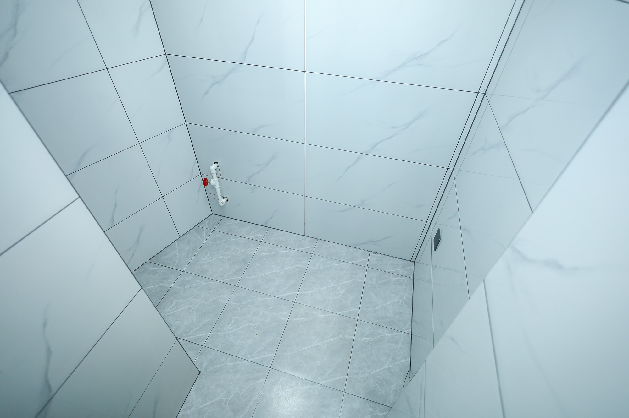 王府花园  3室2厅1卫    140.0万厨房