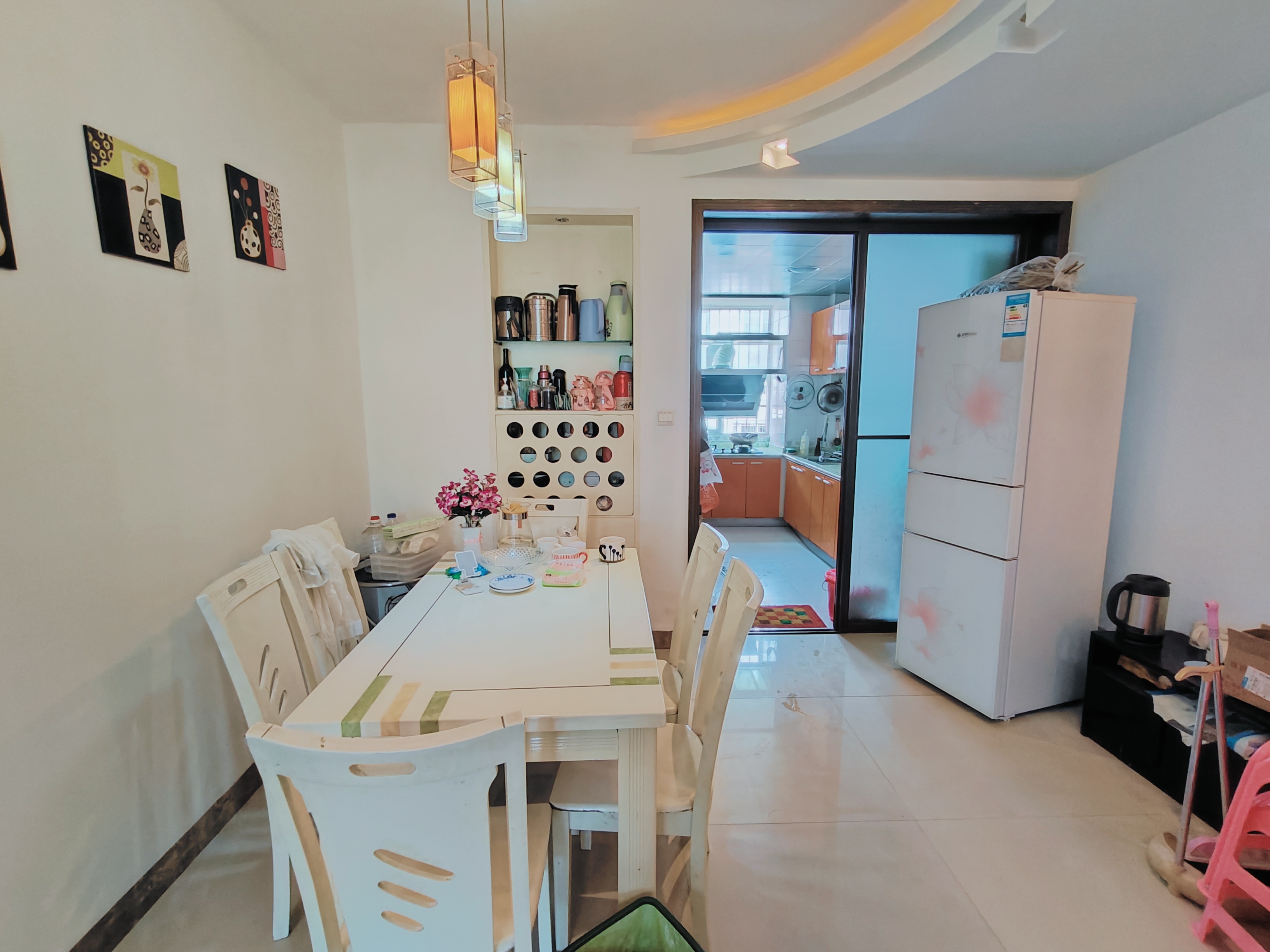 康和山庄 3室2厅1卫 50.8万 康和山庄 3室2厅1卫 50.8万室内图